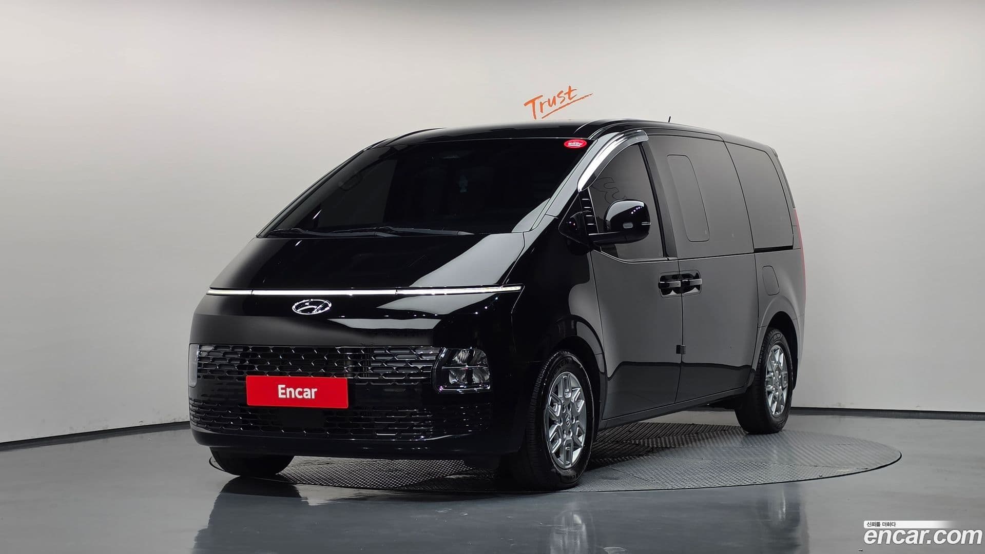 Main__Slider__Photo:Staria Hyundai 2023.2-0