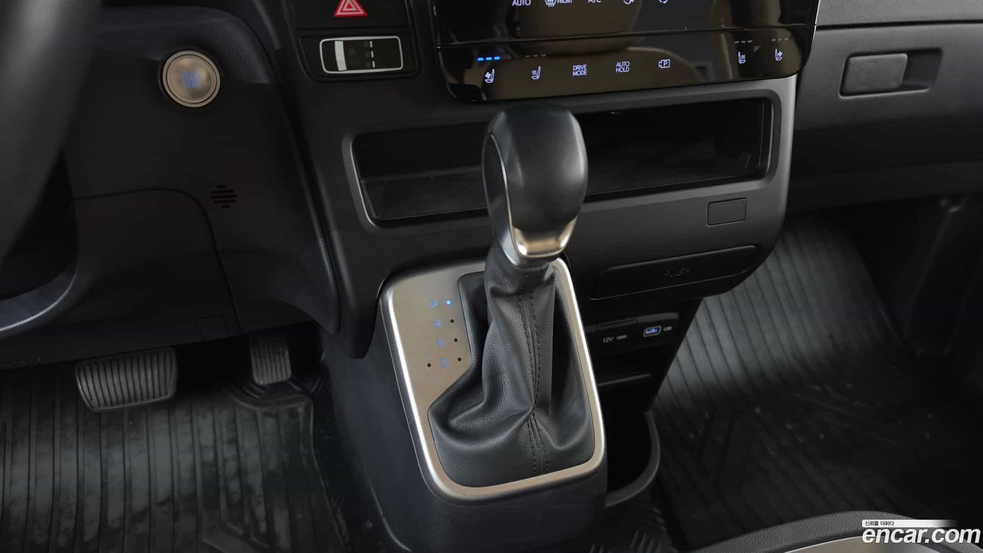 Staria Hyundai 2023.2-INNER-009