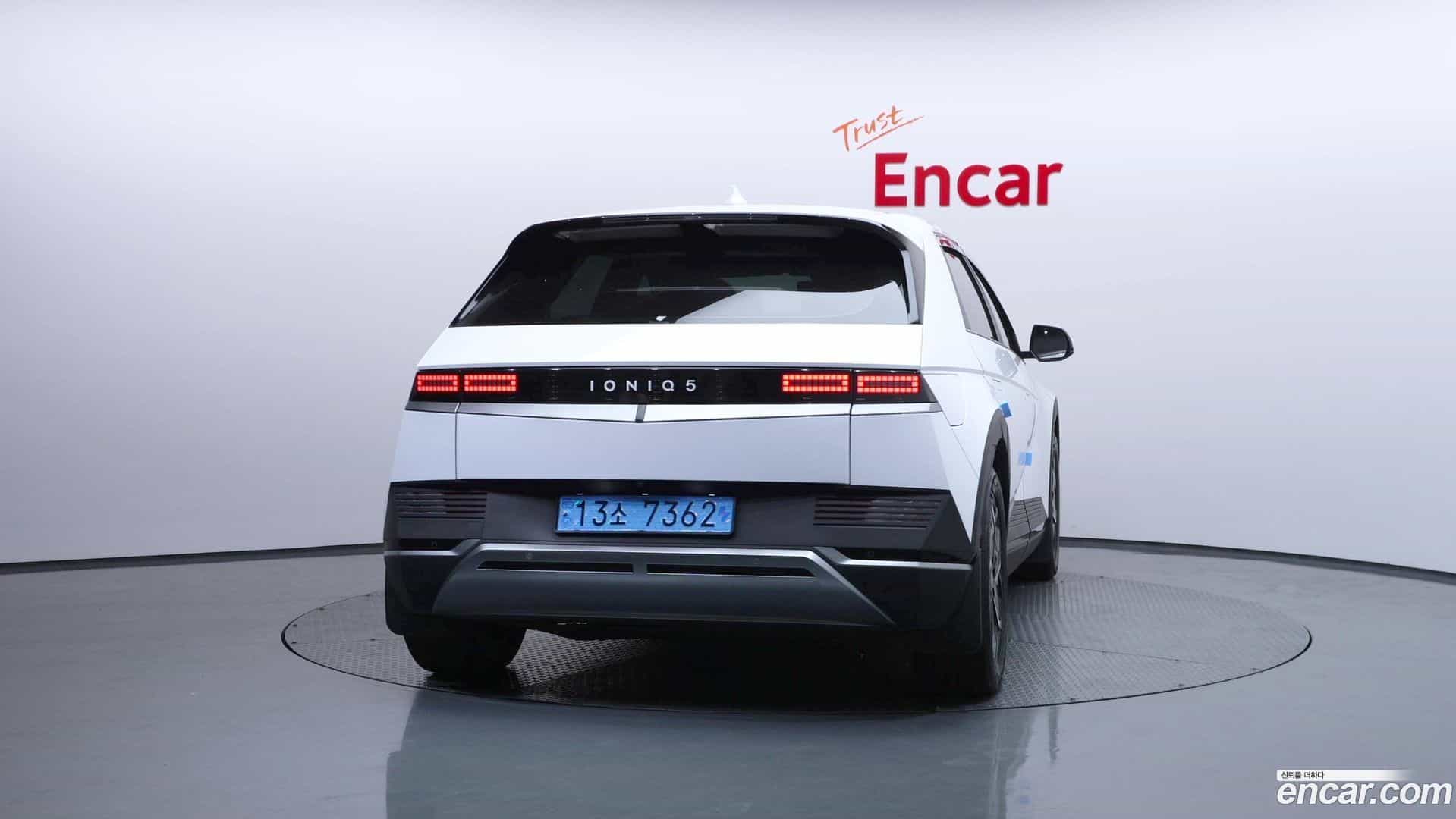 Ioniq5 Hyundai 2023.5-OUTER-004