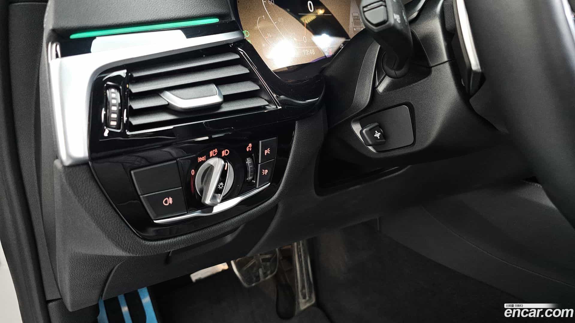 5-Series BMW 2022.2-OPTION-022