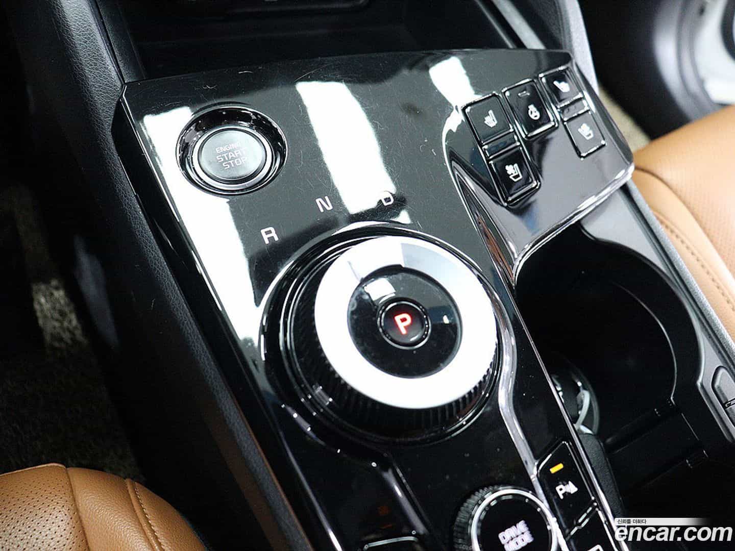 Sportage Kia 2022.2-INNER-008