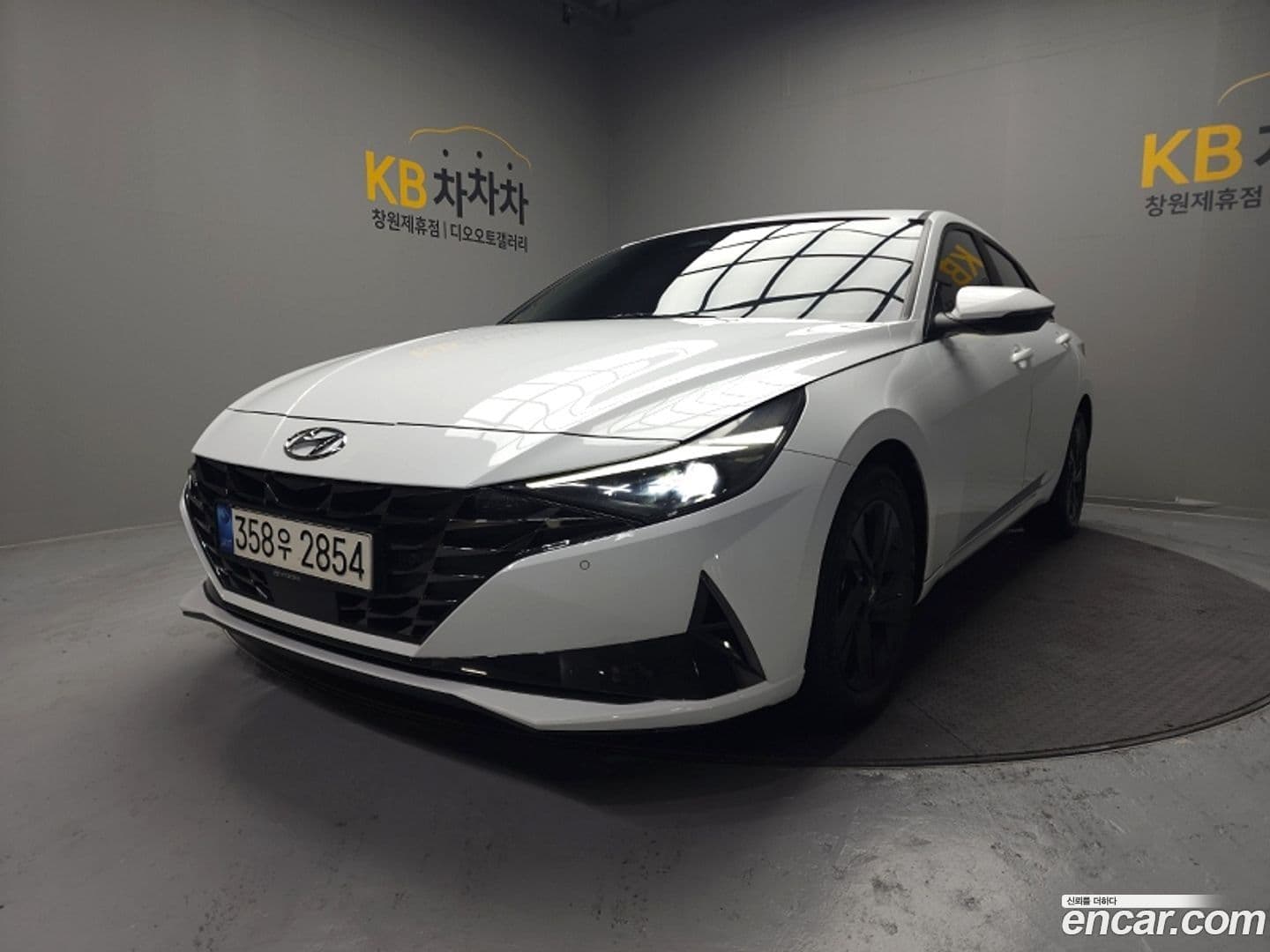 Main__Slider__Photo:AVANTE Hyundai 2020.7-0