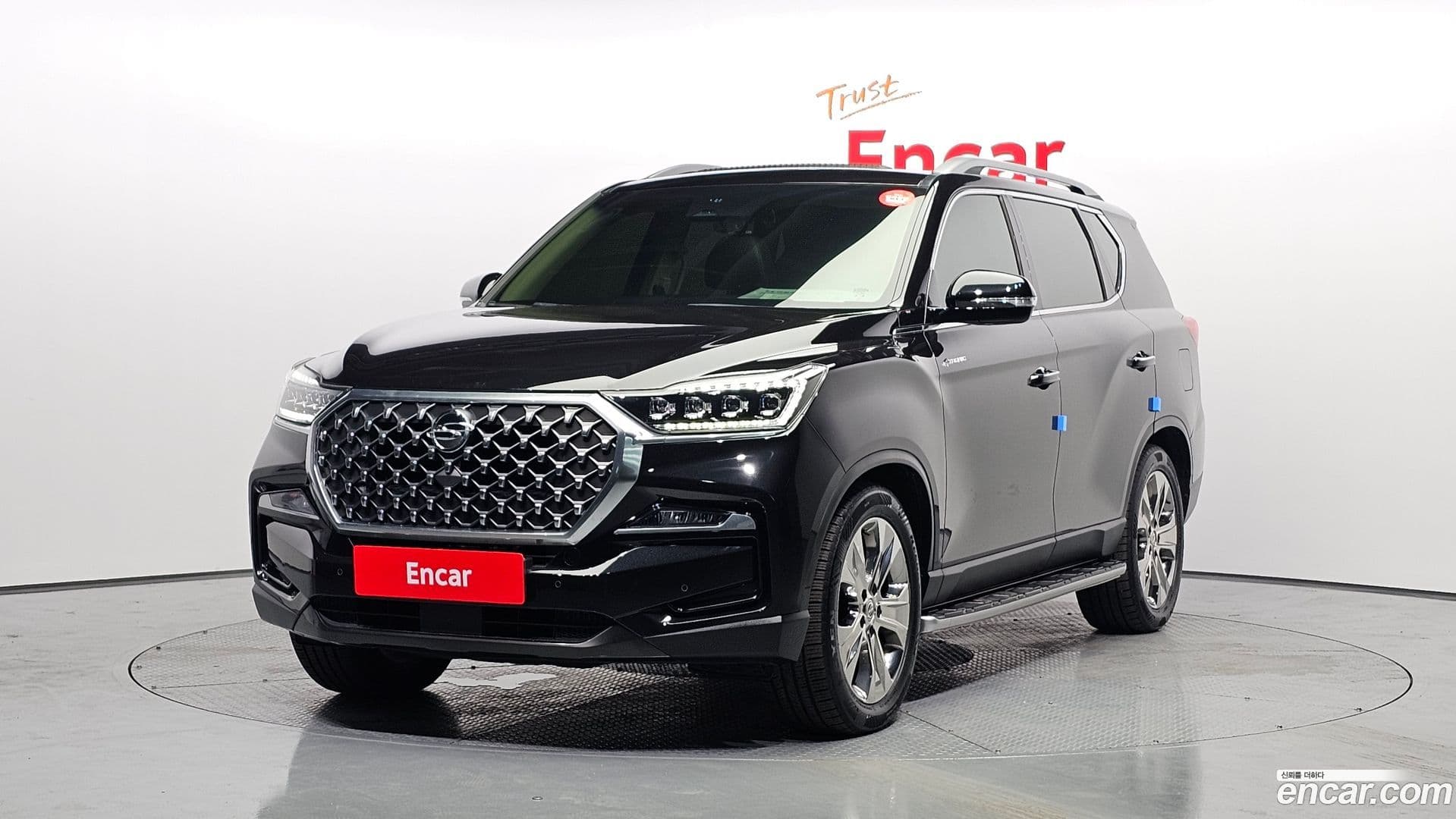 Main__Slider__Photo:Rexton KG Mobility 2020.11-0