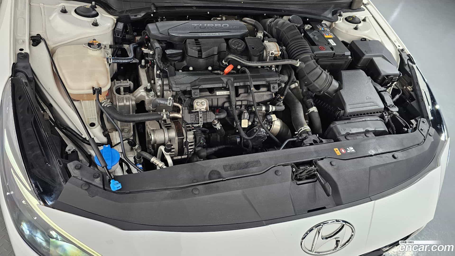 AVANTE Hyundai 2021.4-OUTER-006