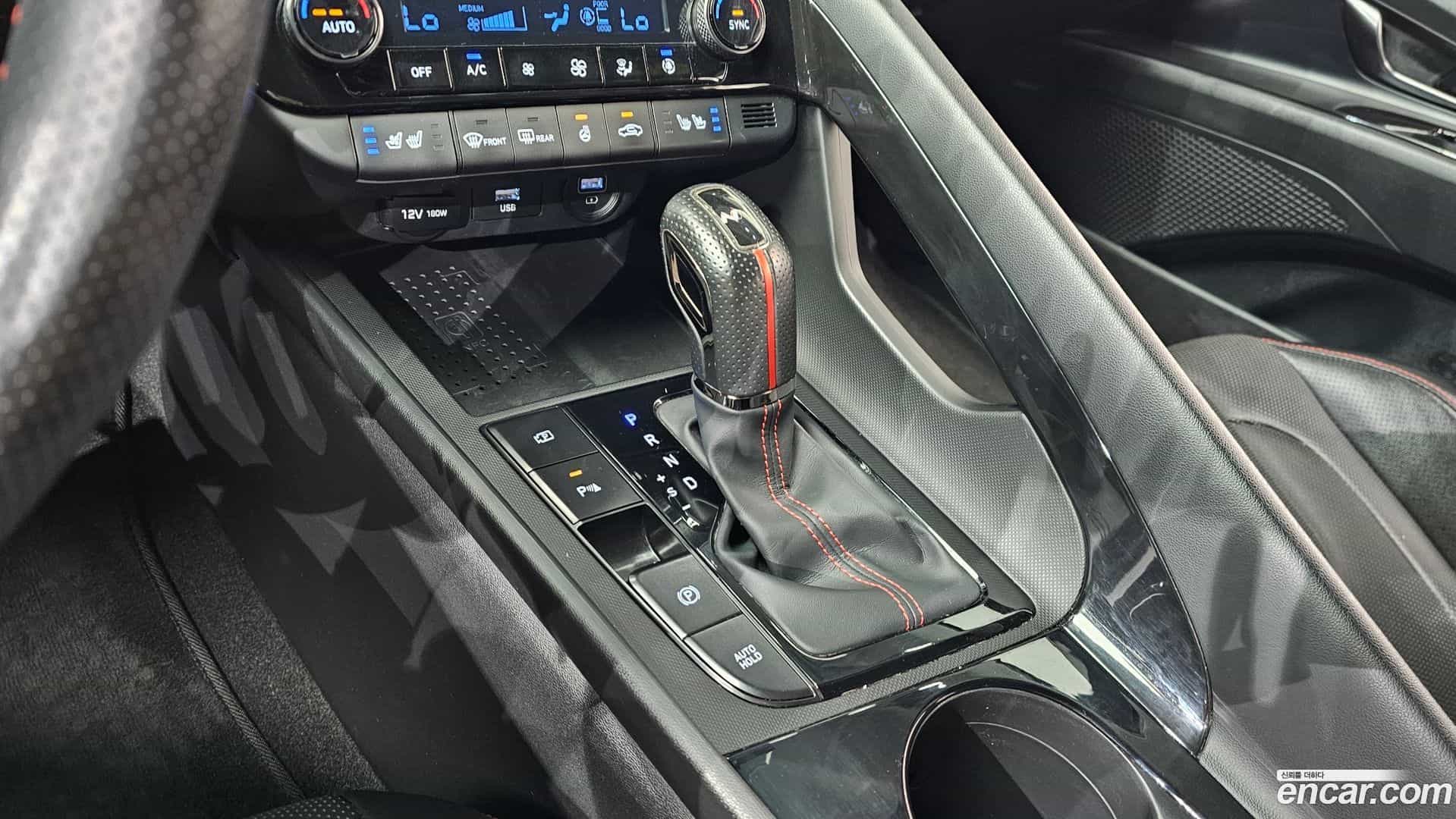 AVANTE Hyundai 2021.4-INNER-009
