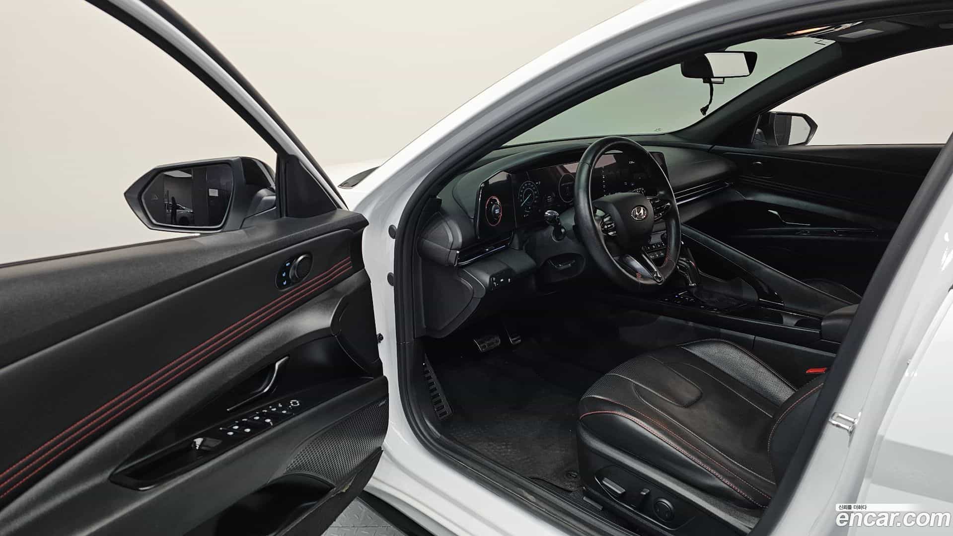 AVANTE Hyundai 2021.4-INNER-010