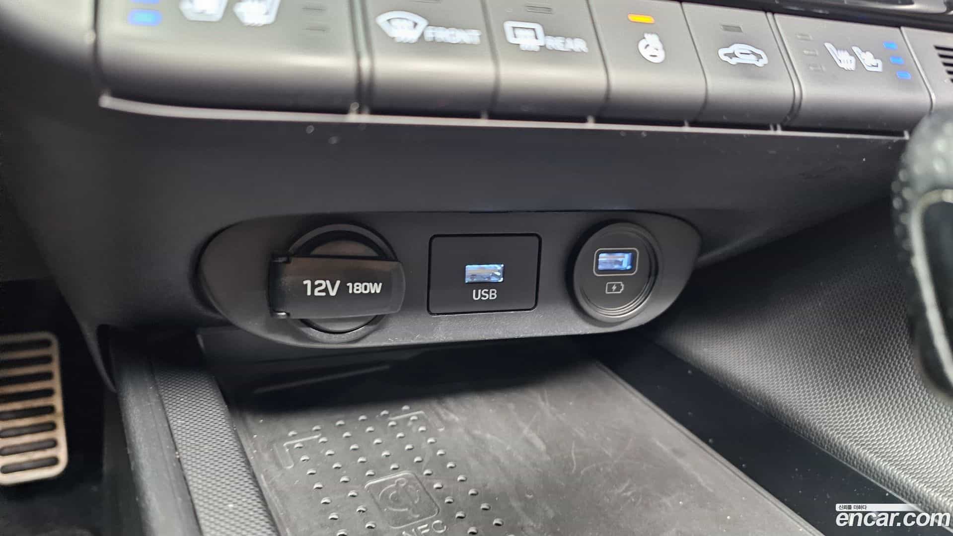 AVANTE Hyundai 2021.4-OPTION-044