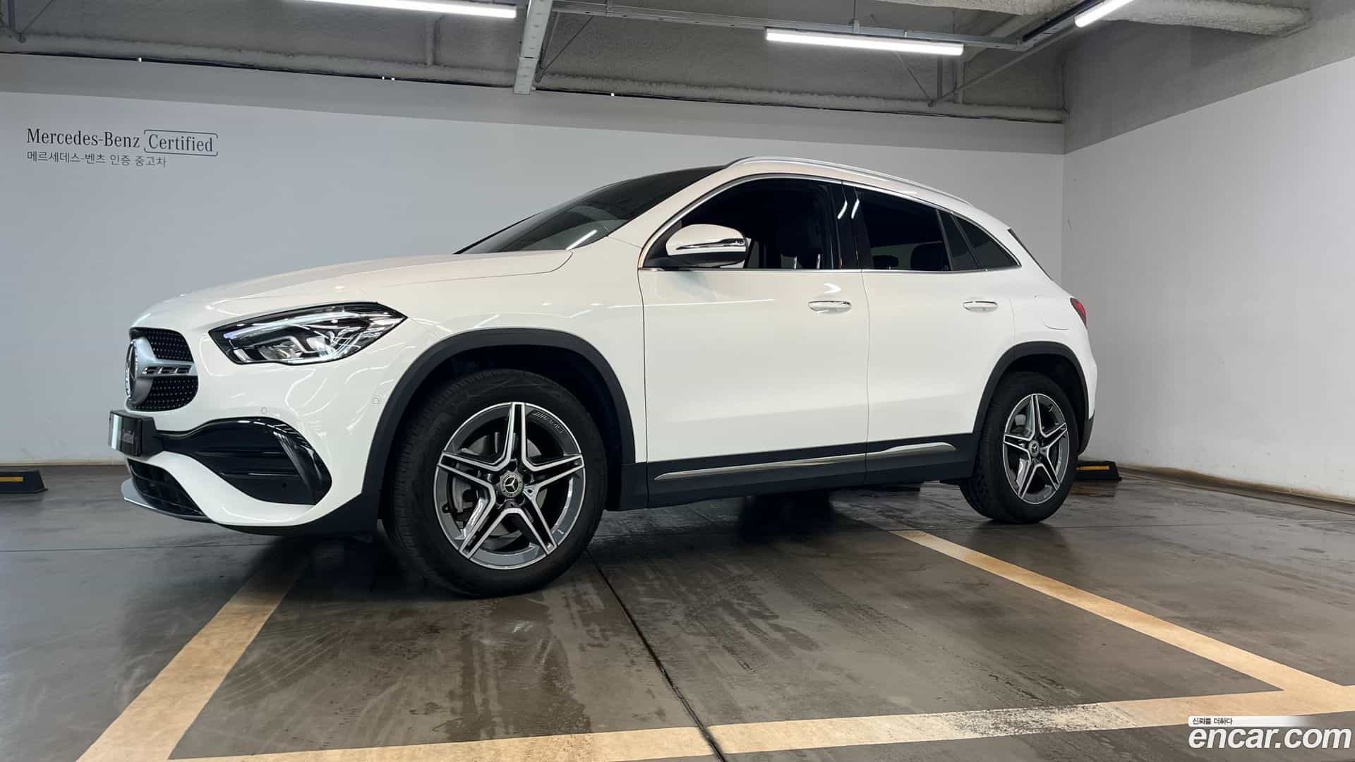 GLA-Class Mercedes-Benz 2022.11-OUTER-001