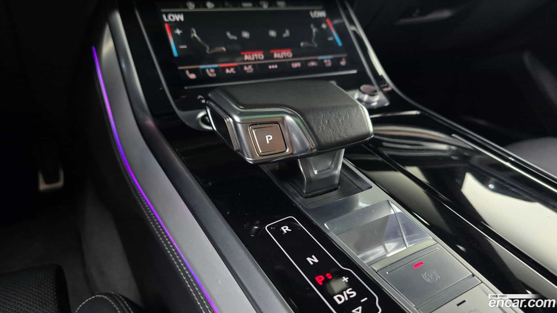 Q8 Audi 2021.6-INNER-009