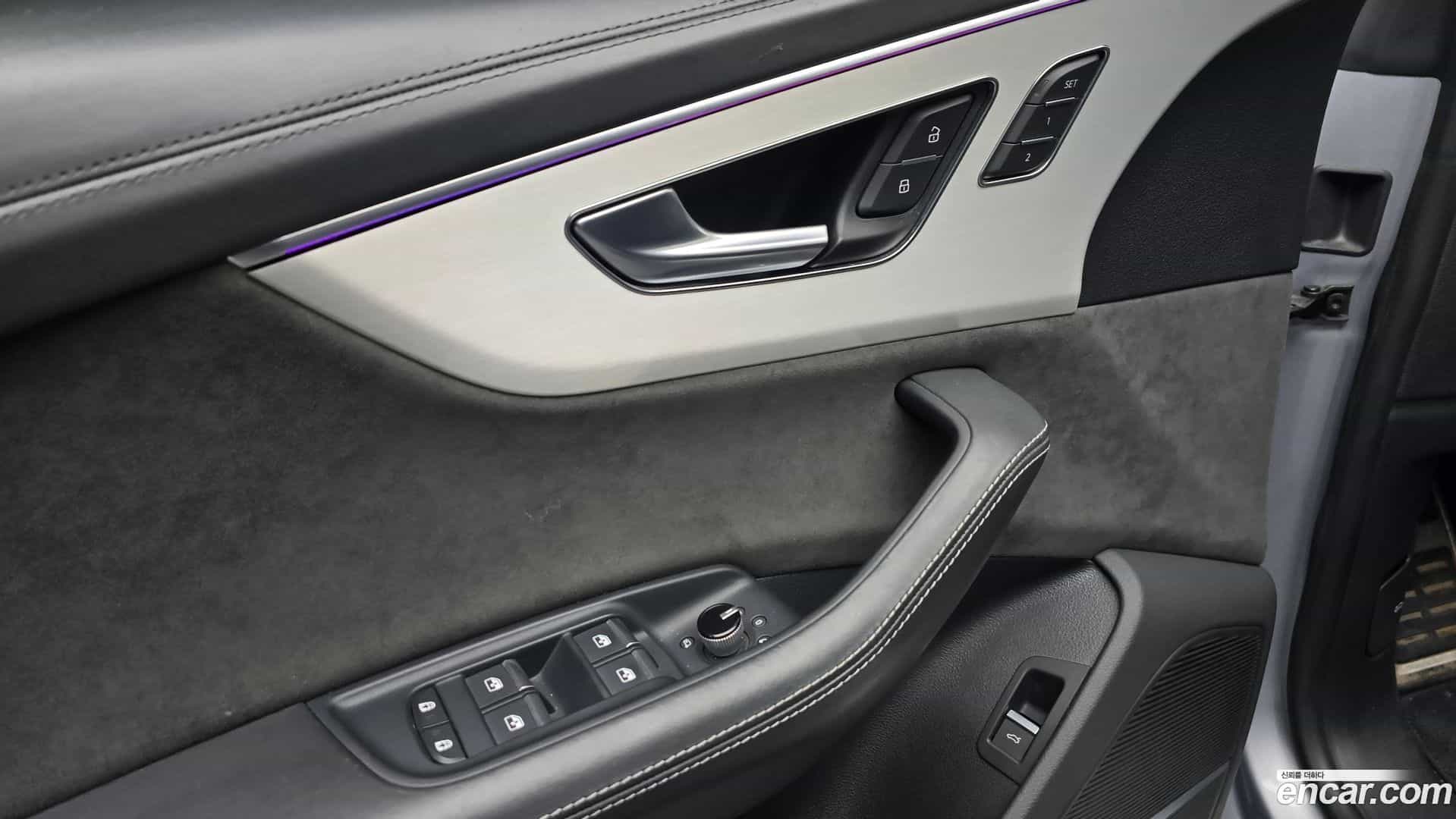 Q8 Audi 2021.6-OPTION-045