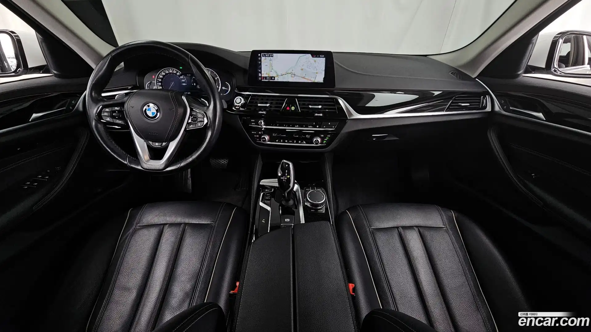 5-Series BMW 2018.6-INNER-007