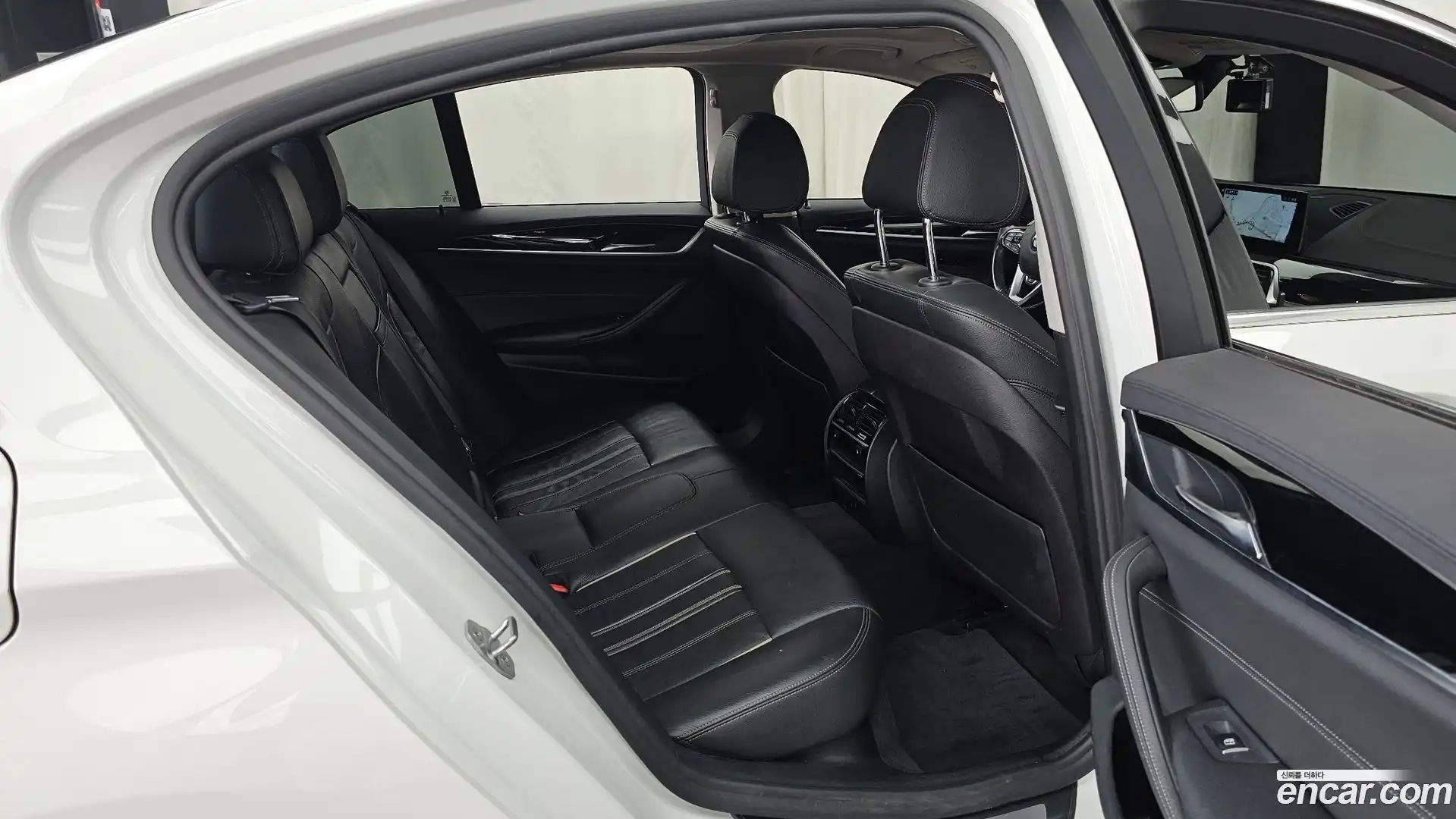 5-Series BMW 2018.6-OPTION-016