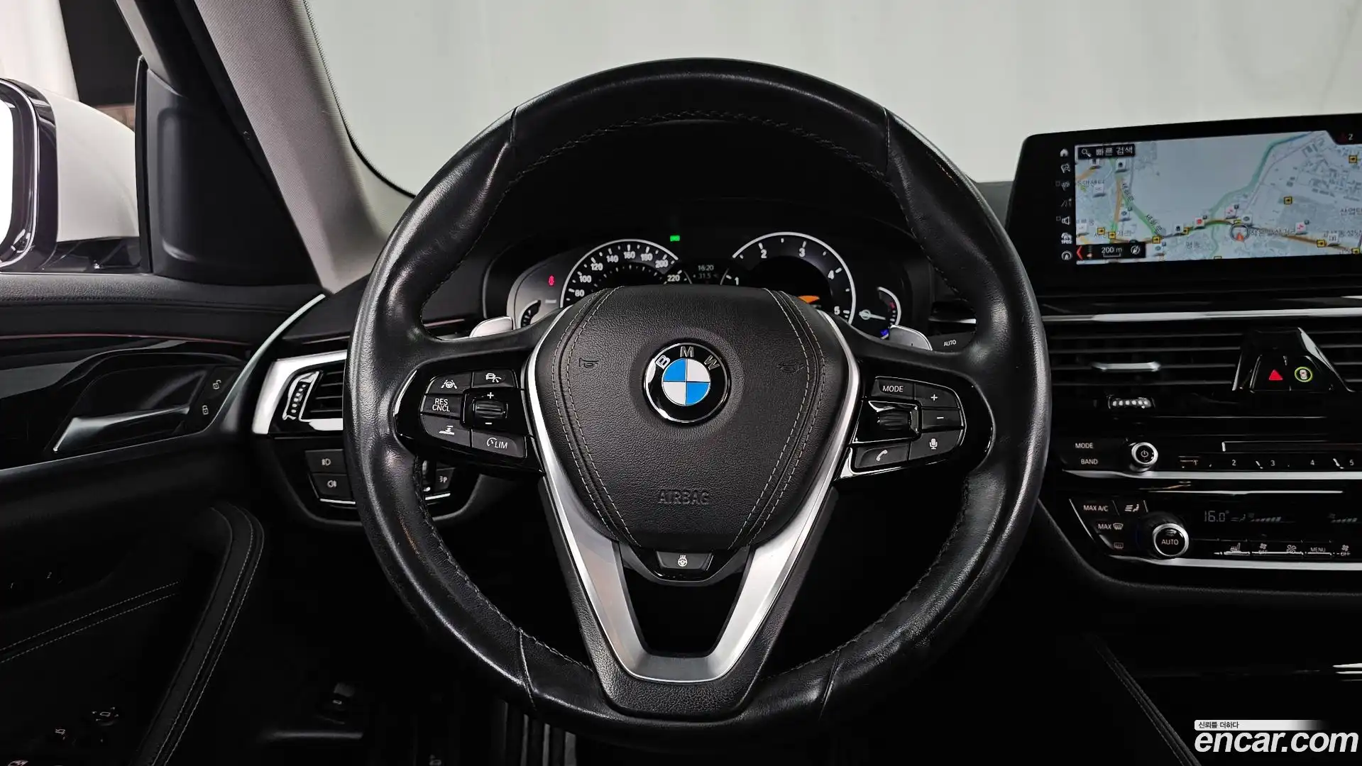 5-Series BMW 2018.6-OPTION-017