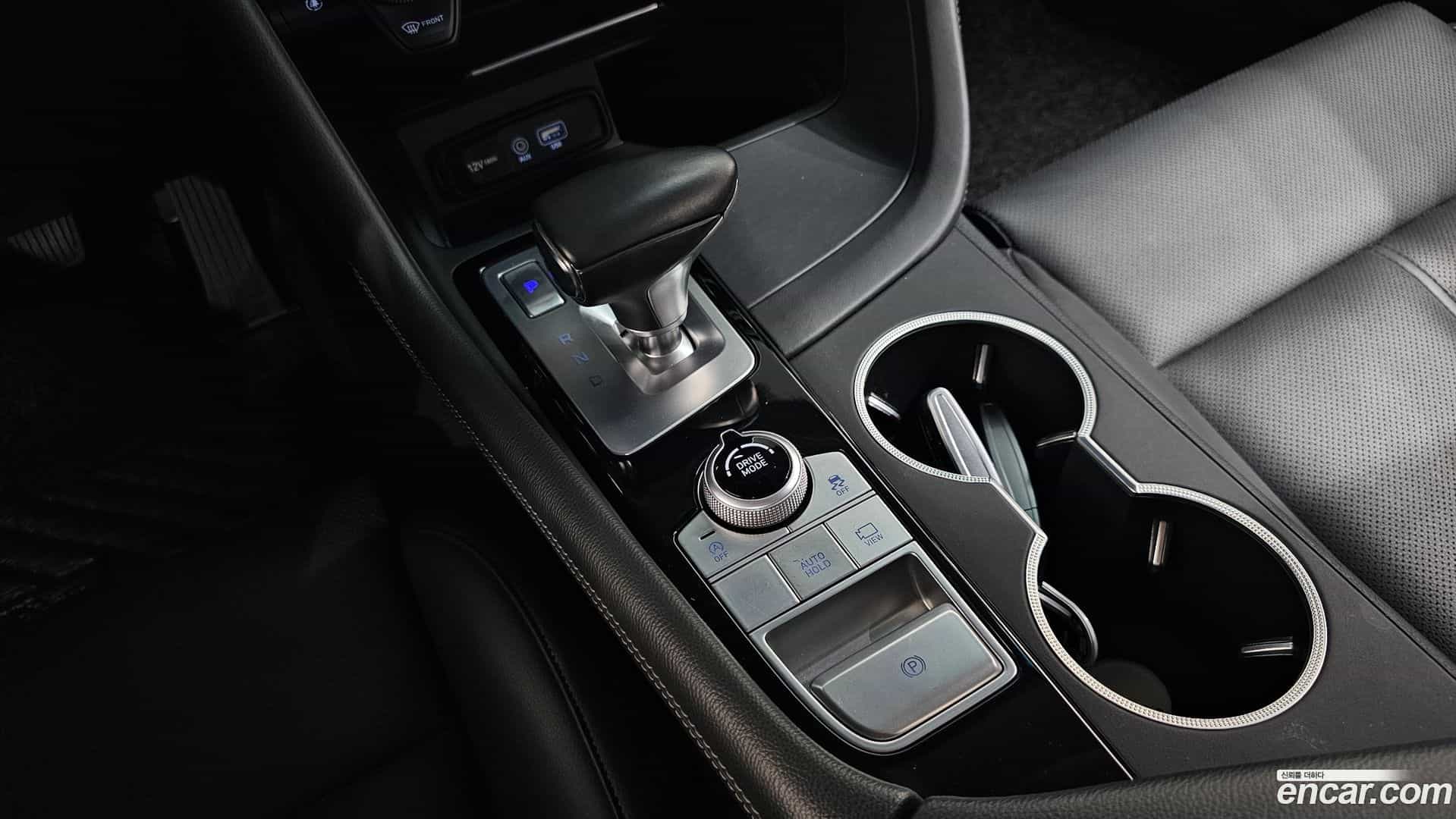 G70 Genesis 2019.2-INNER-009