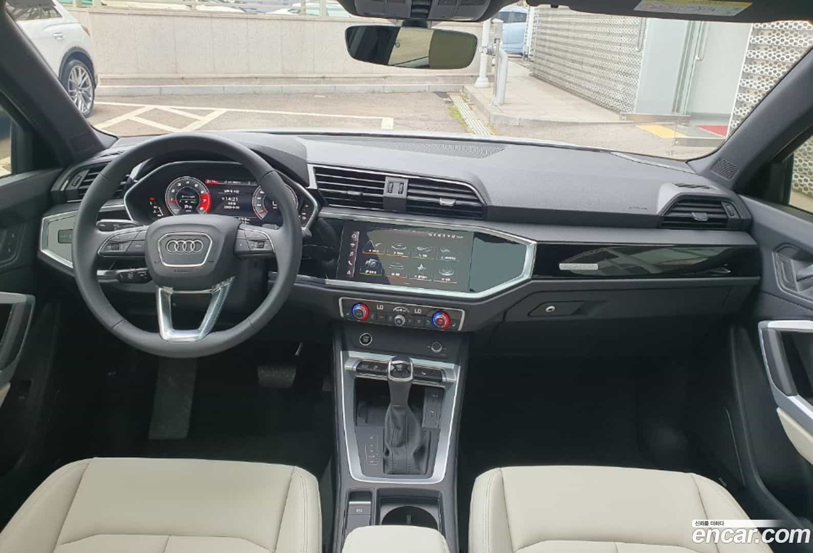 Q3 Audi 2026.1-INNER-007