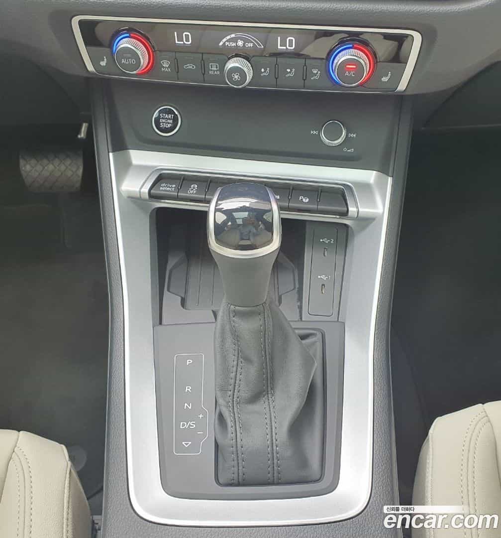 Q3 Audi 2026.1-INNER-009