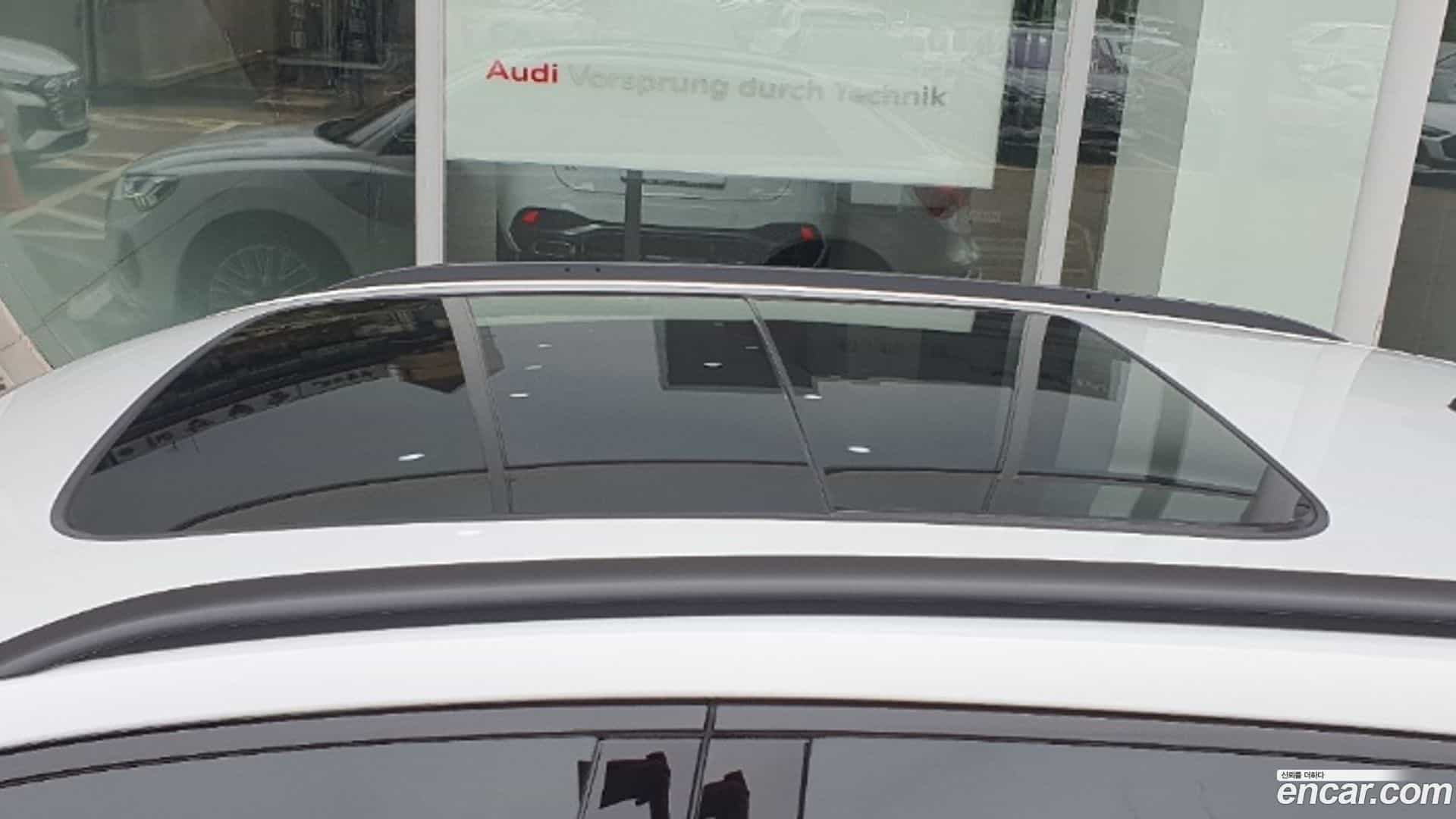 Q3 Audi 2026.1-OPTION-022