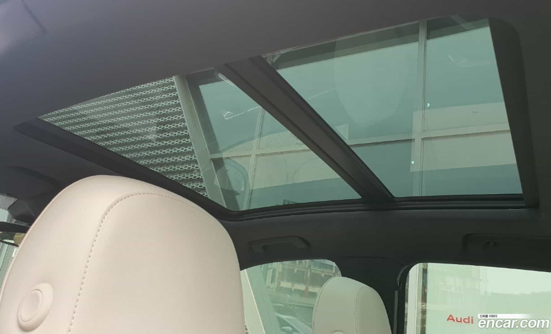 Q3 Audi 2026.1-OPTION-023