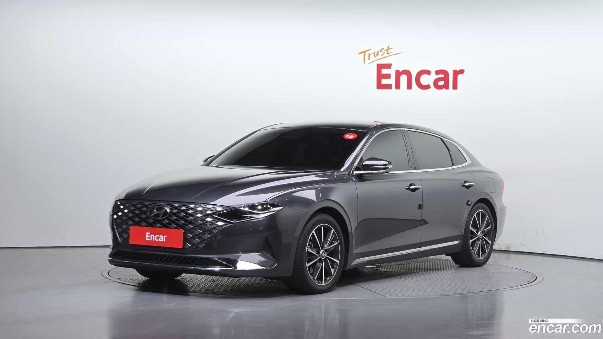 Grandeur Hyundai 2022.8-OUTER-001