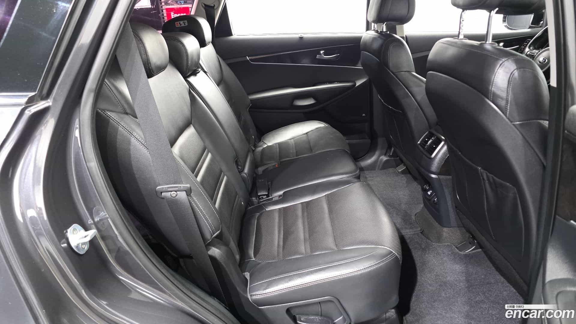 Sorento Kia 2016.0-OPTION-016