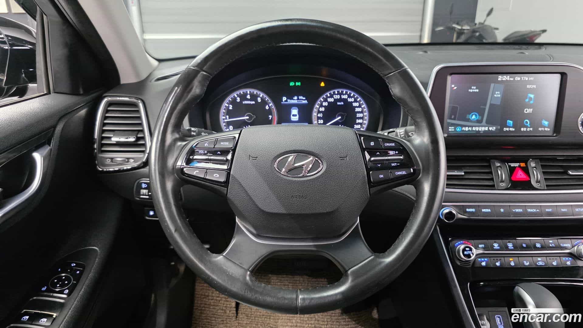 Grandeur Hyundai 2017.4-OPTION-016