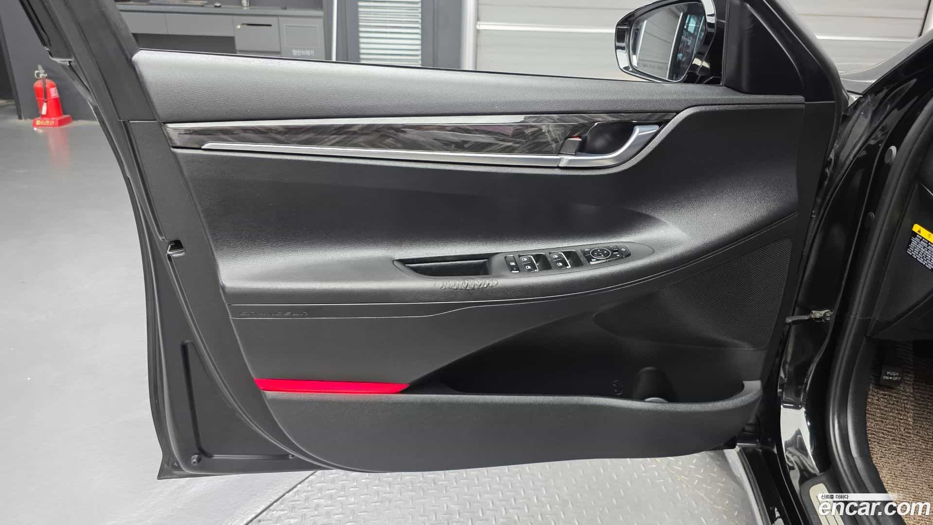 Grandeur Hyundai 2017.4-INNER-034