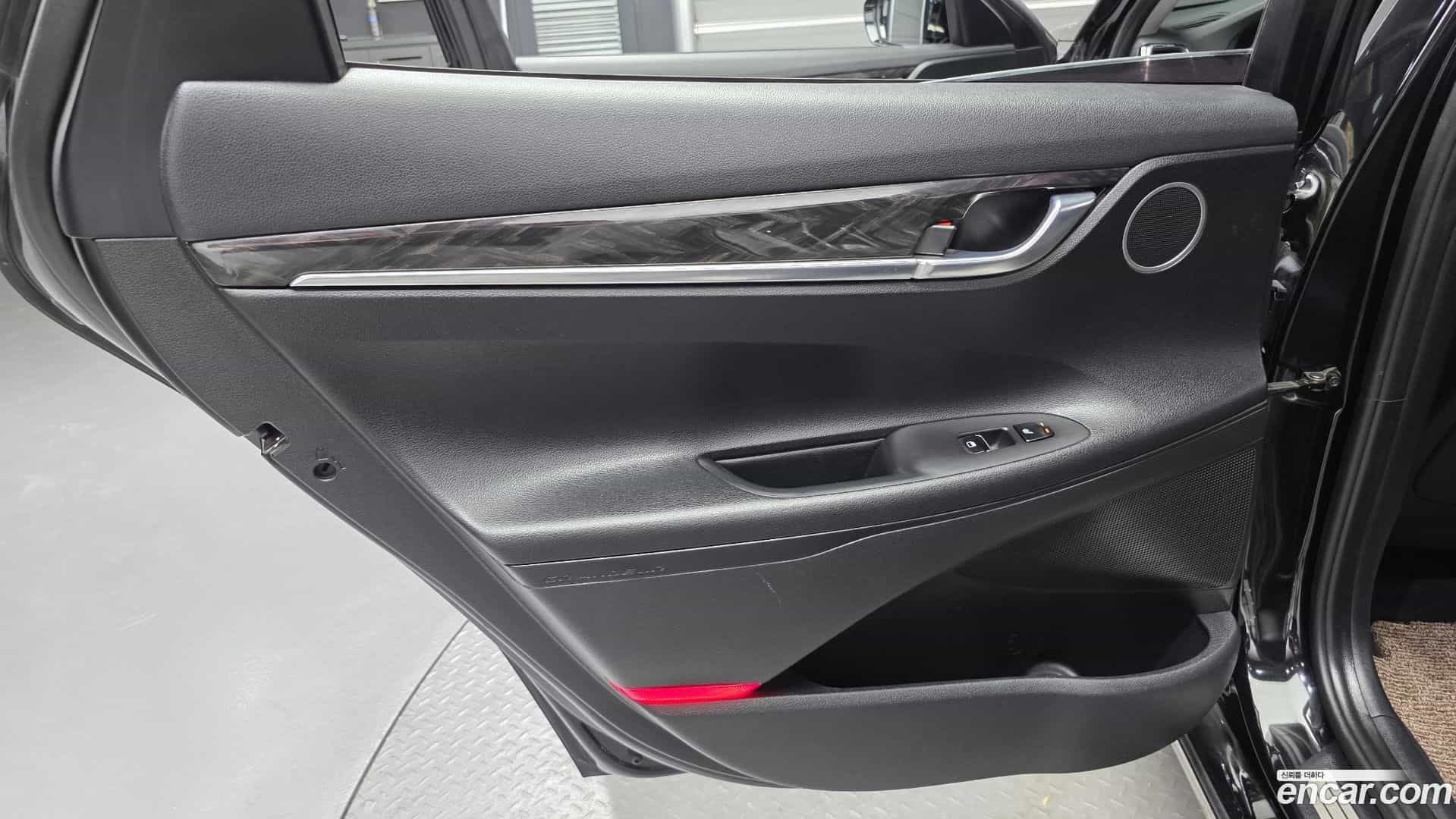 Grandeur Hyundai 2017.4-INNER-035