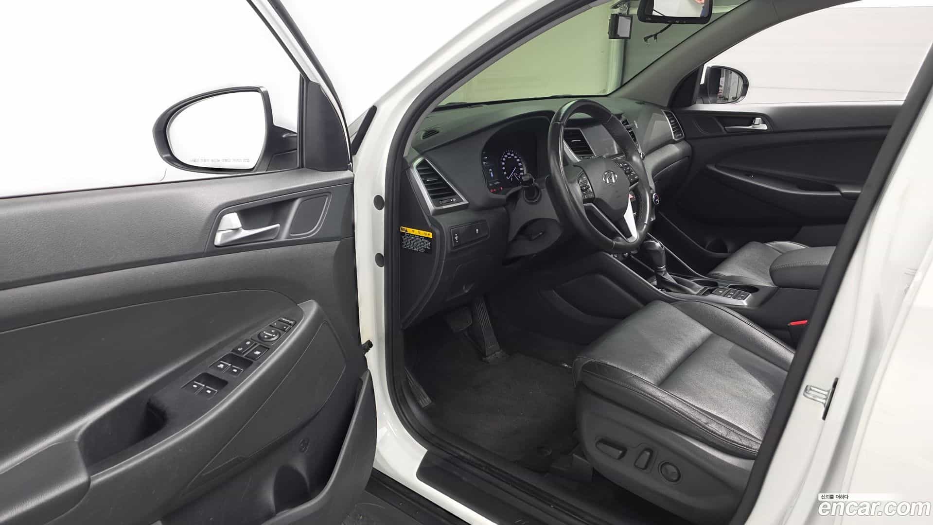 Tucson Hyundai 2016.8-INNER-010