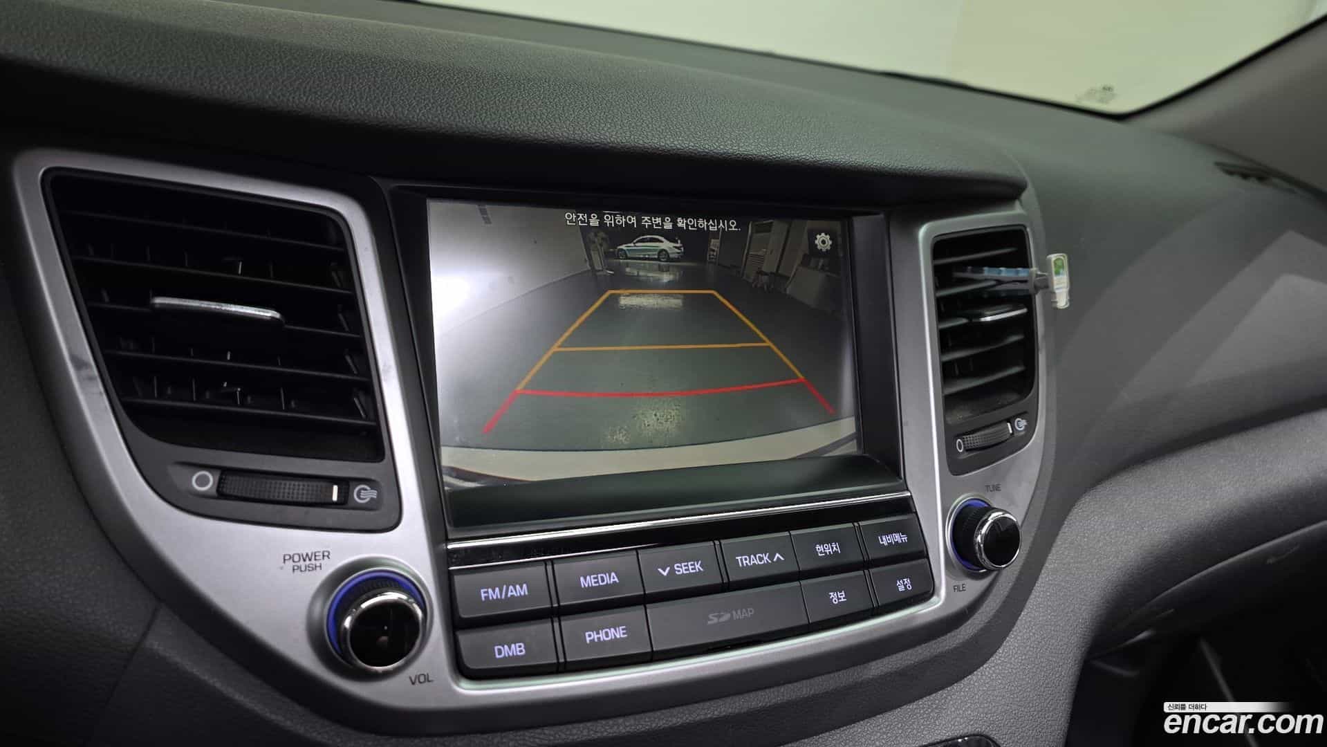 Tucson Hyundai 2016.8-OPTION-018