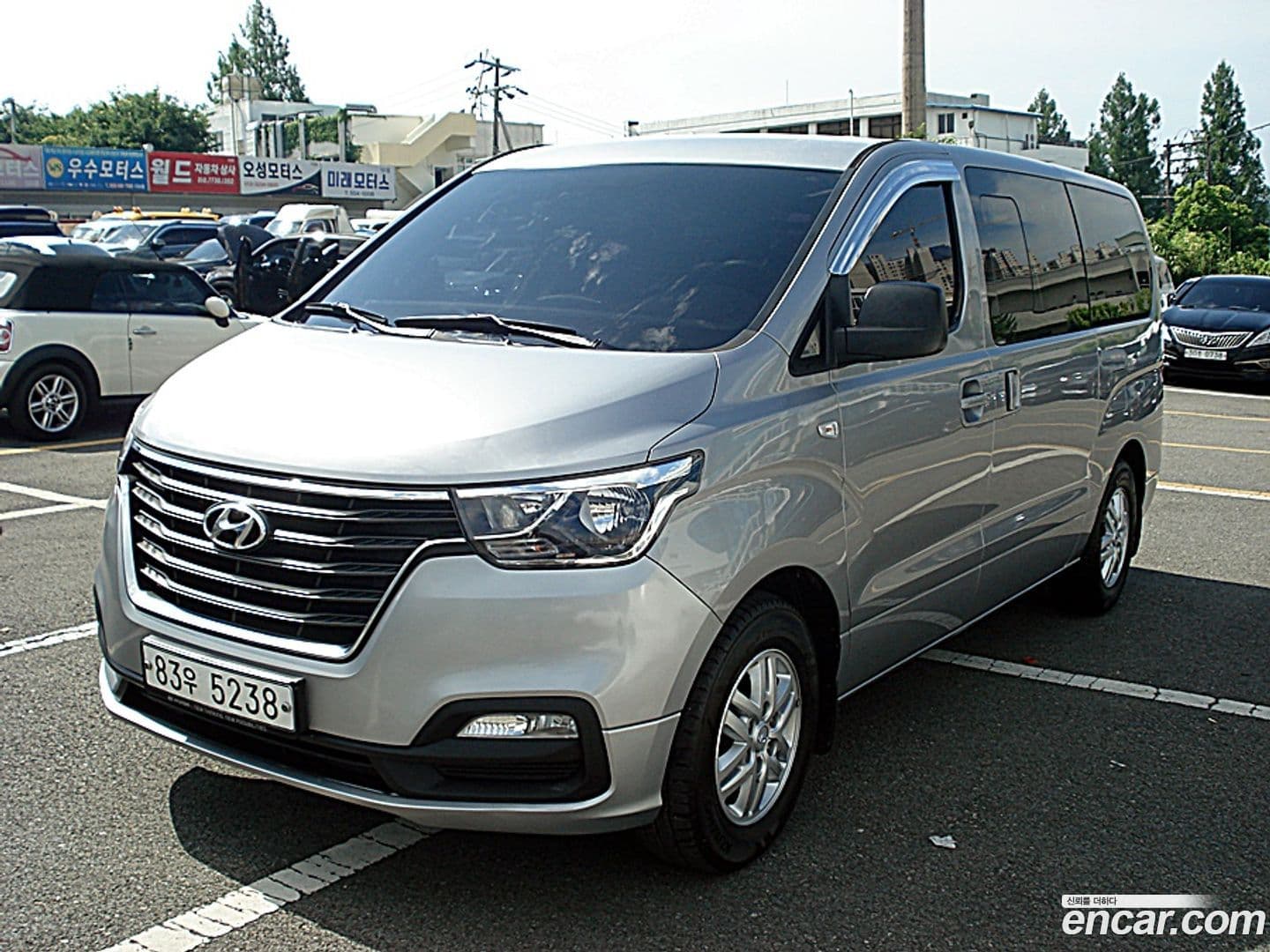 Main__Slider__Photo:Starex Hyundai 2018.3-0