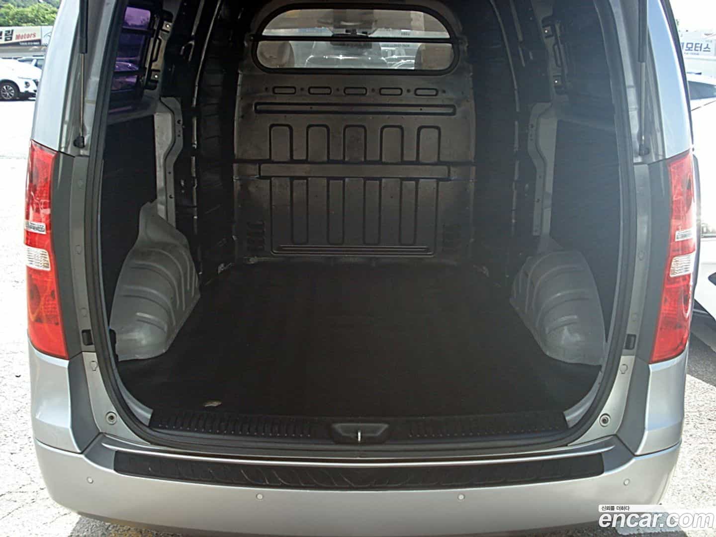 Starex Hyundai 2018.3-OPTION-015
