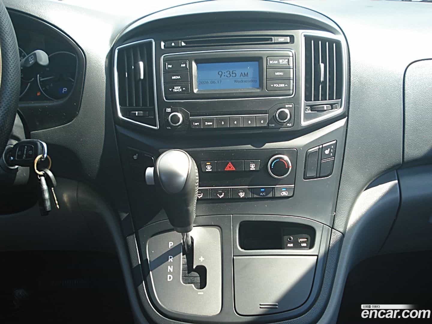 Starex Hyundai 2018.3-OPTION-020