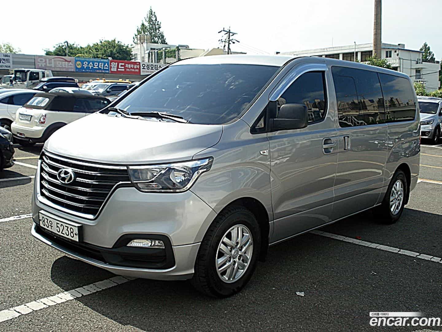 Starex Hyundai 2018.3-OPTION-023