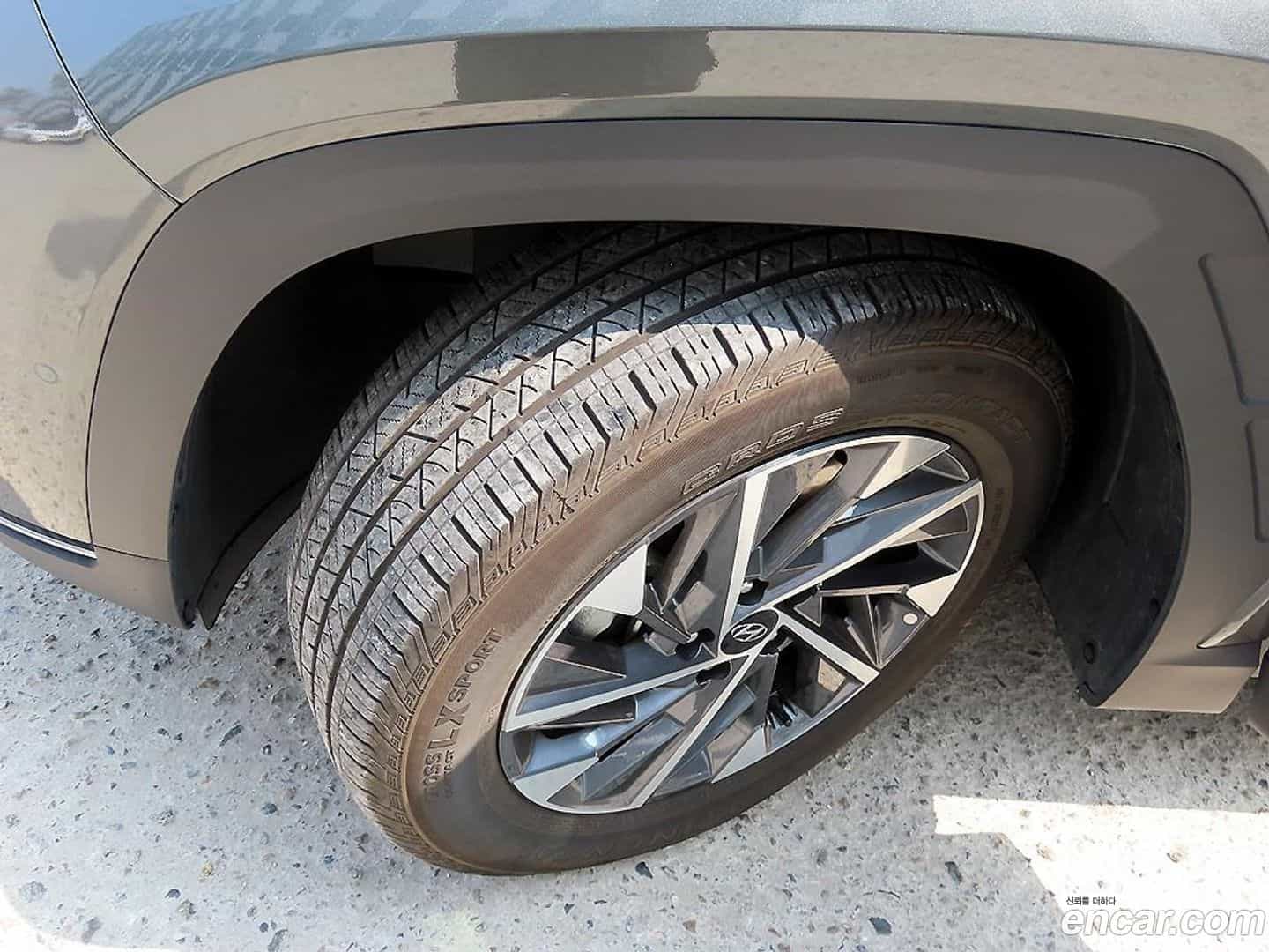 Tucson Hyundai 2022.9-OPTION-024