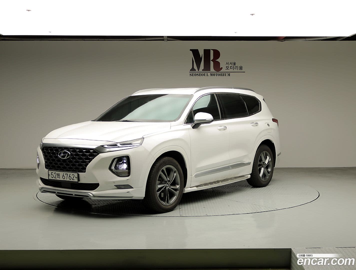 Main__Slider__Photo:Santafe Hyundai 2019.7-0