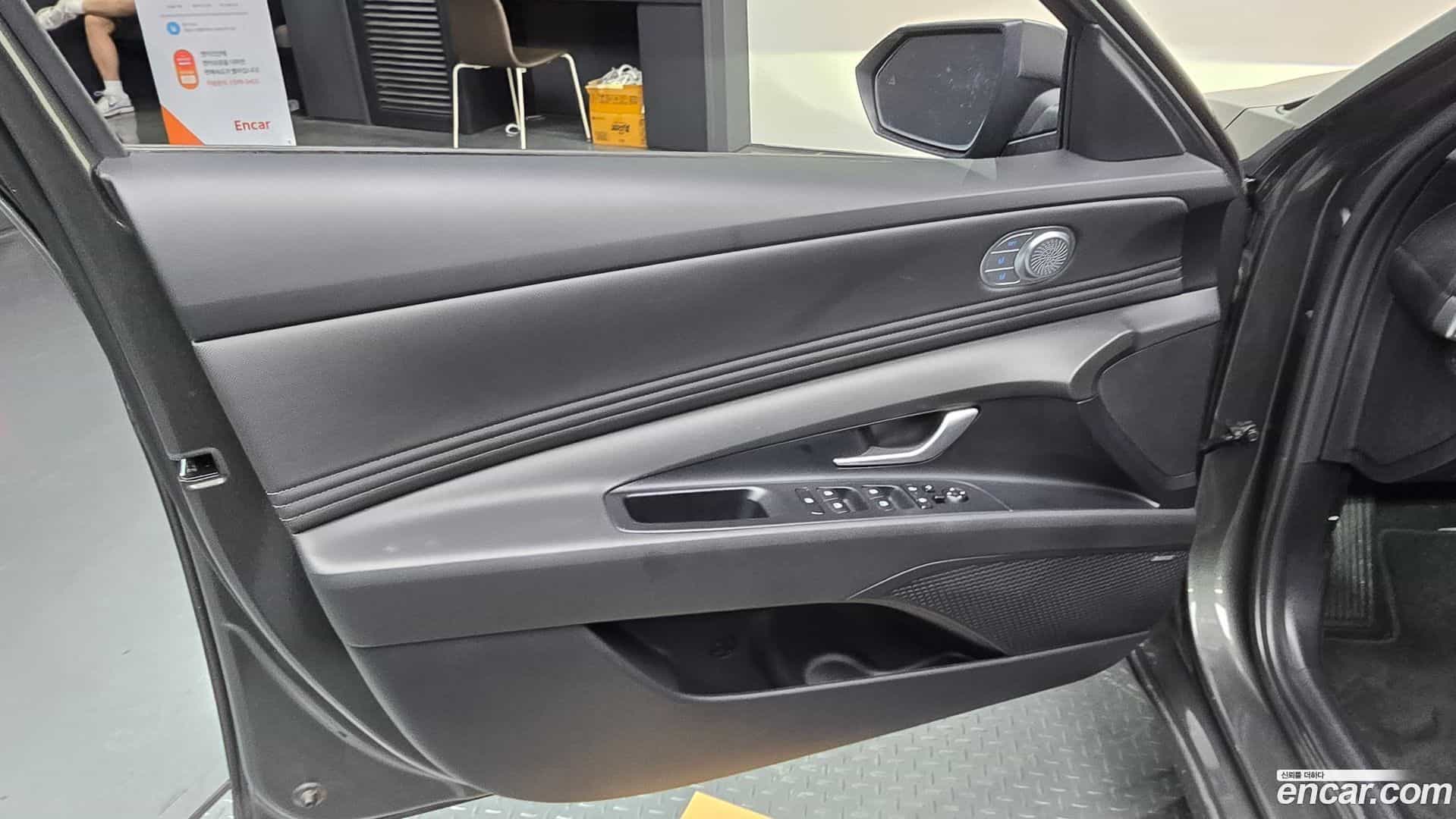 AVANTE Hyundai 2023.3-INNER-034
