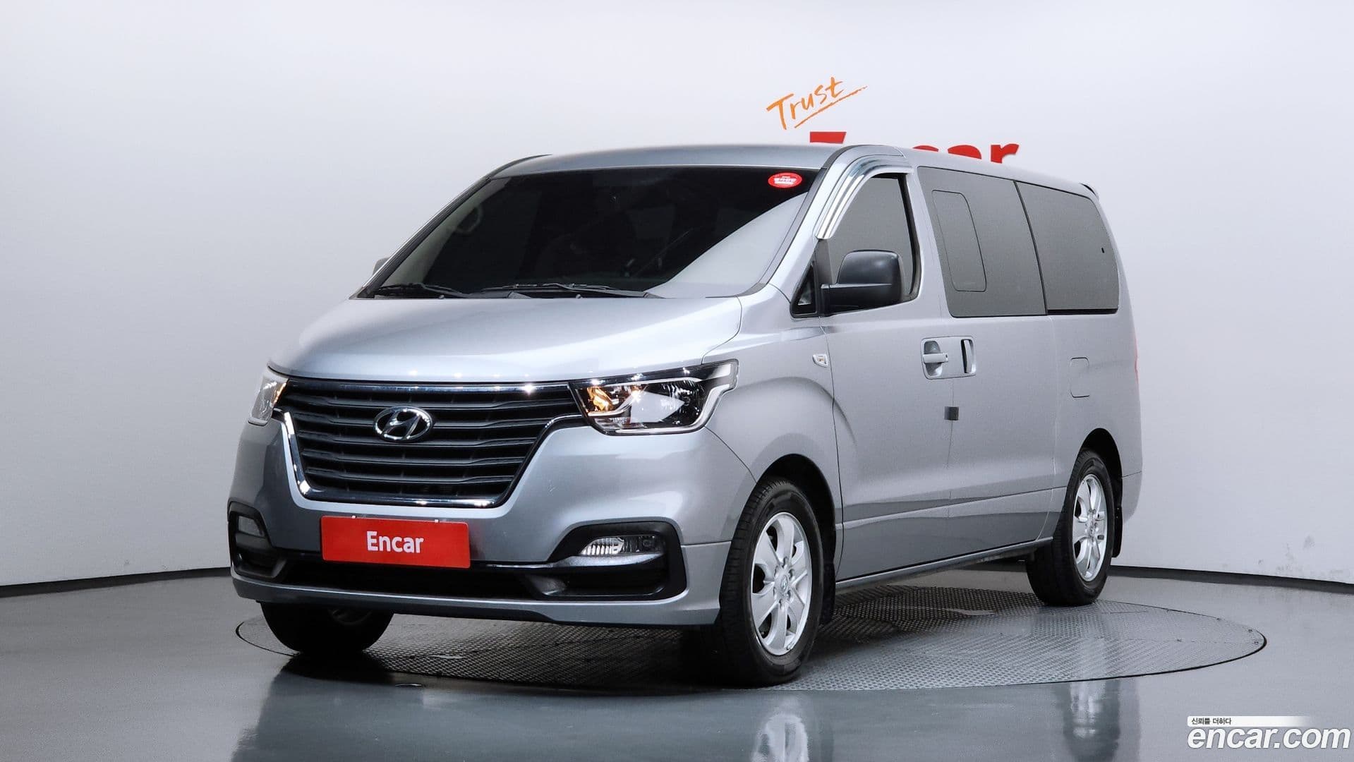 Main__Slider__Photo:Starex Hyundai 2020.9-0