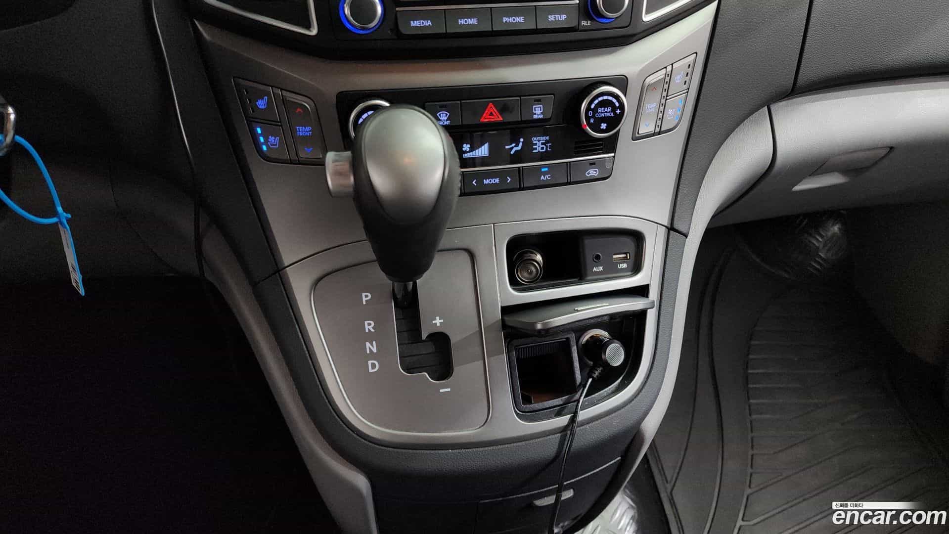 Starex Hyundai 2020.9-INNER-009