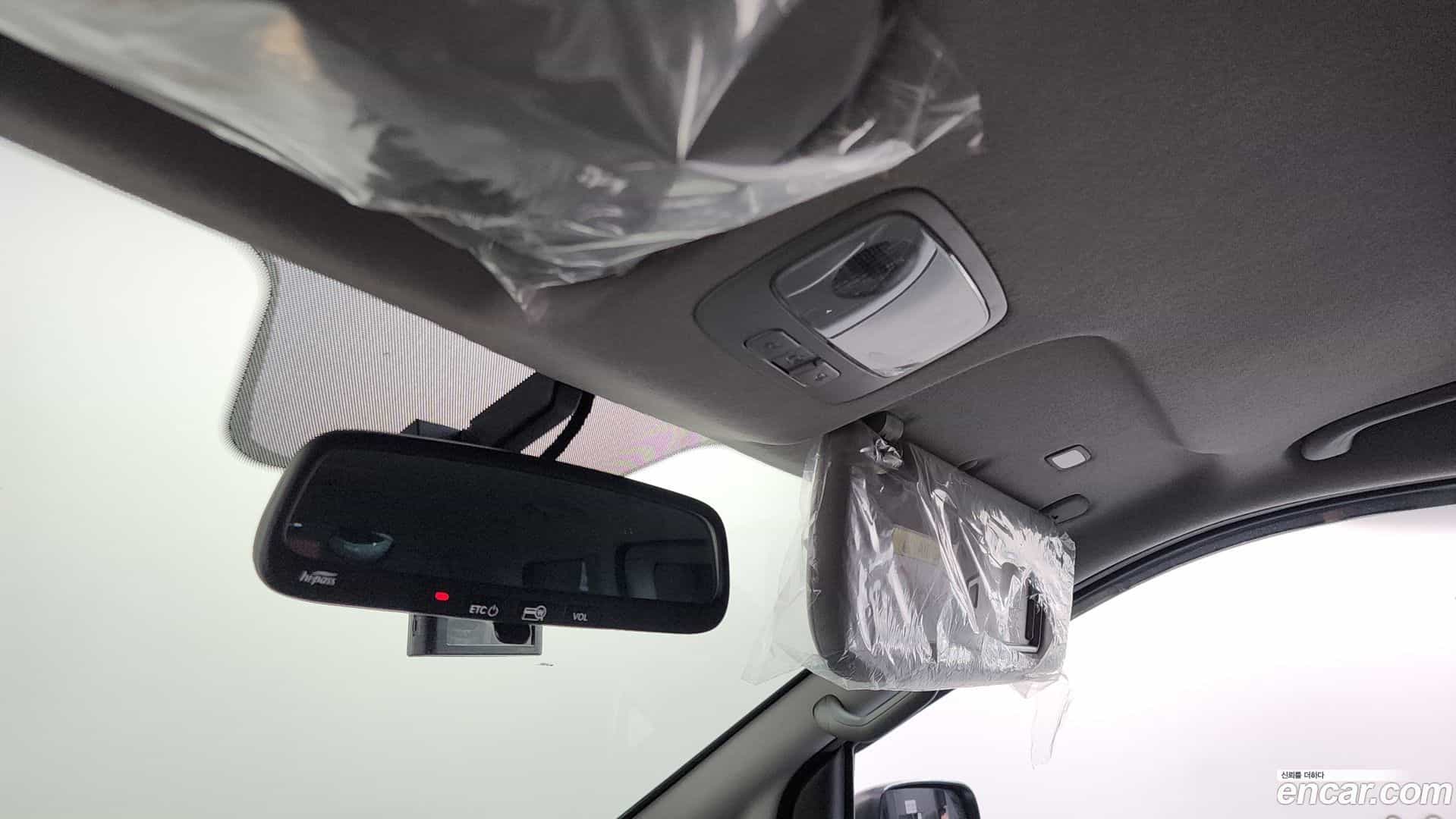 Starex Hyundai 2020.9-OPTION-024
