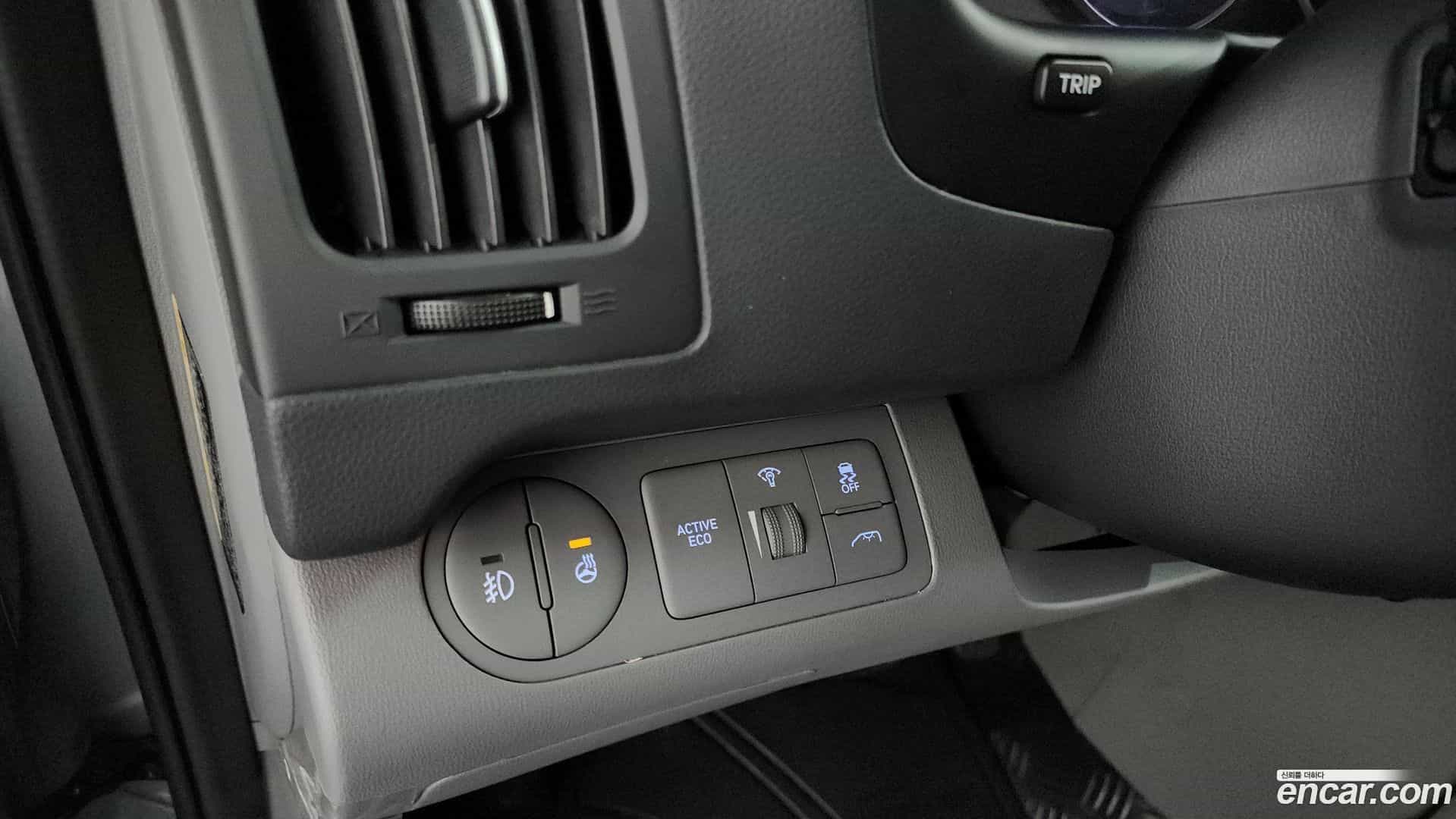 Starex Hyundai 2020.9-OPTION-040