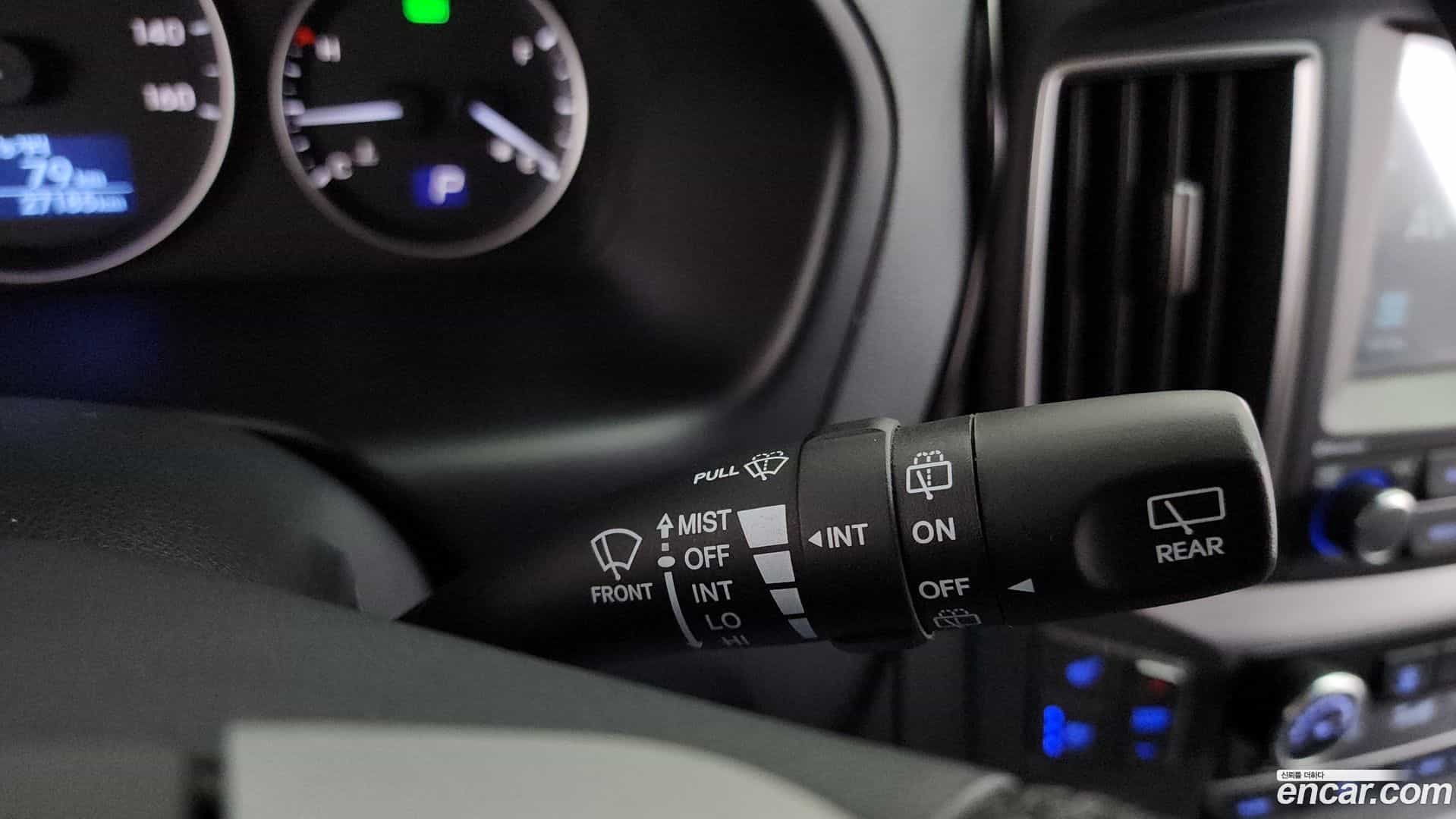 Starex Hyundai 2020.9-OPTION-041