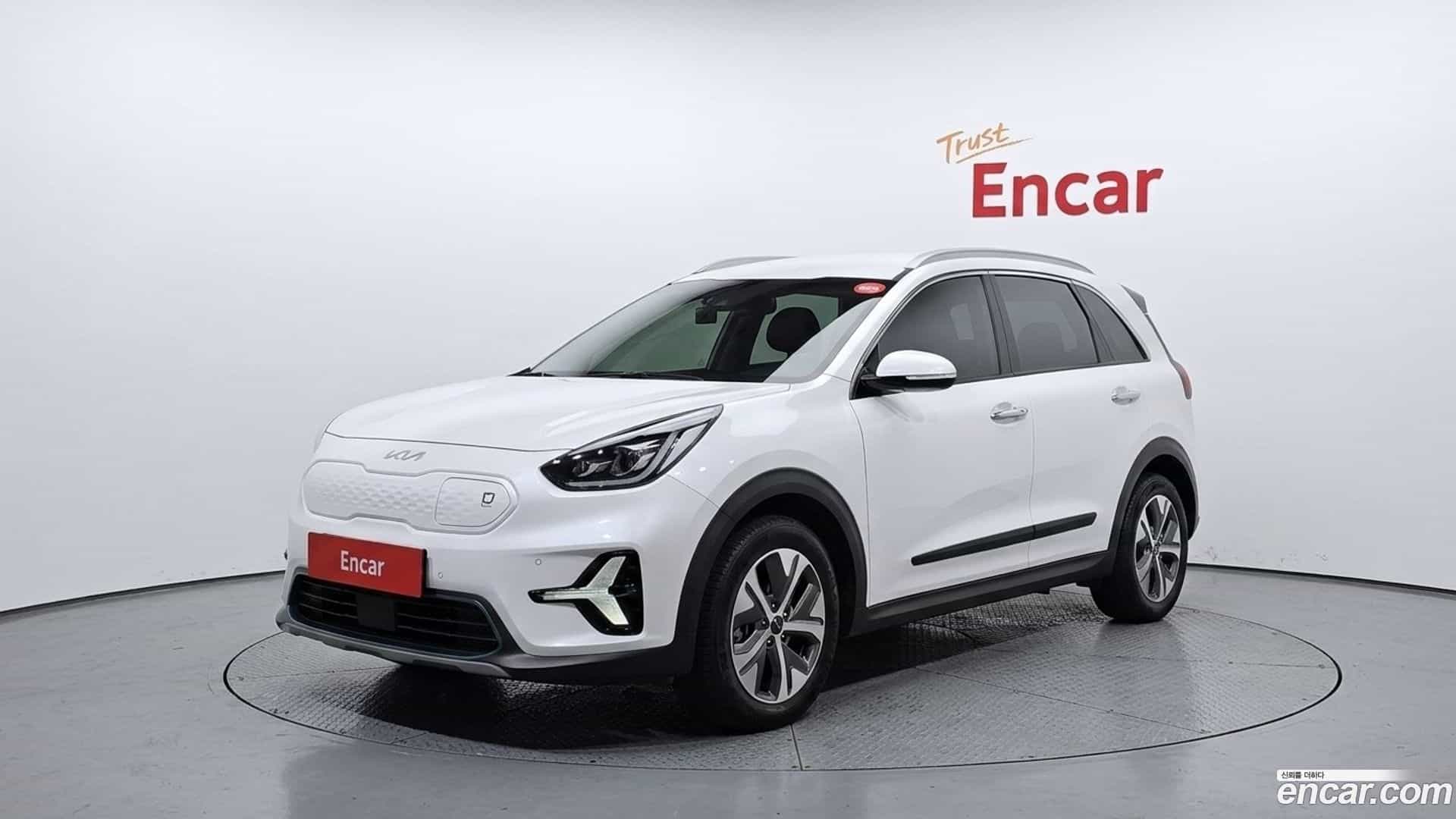 Niro Kia 2023.5-OUTER-001
