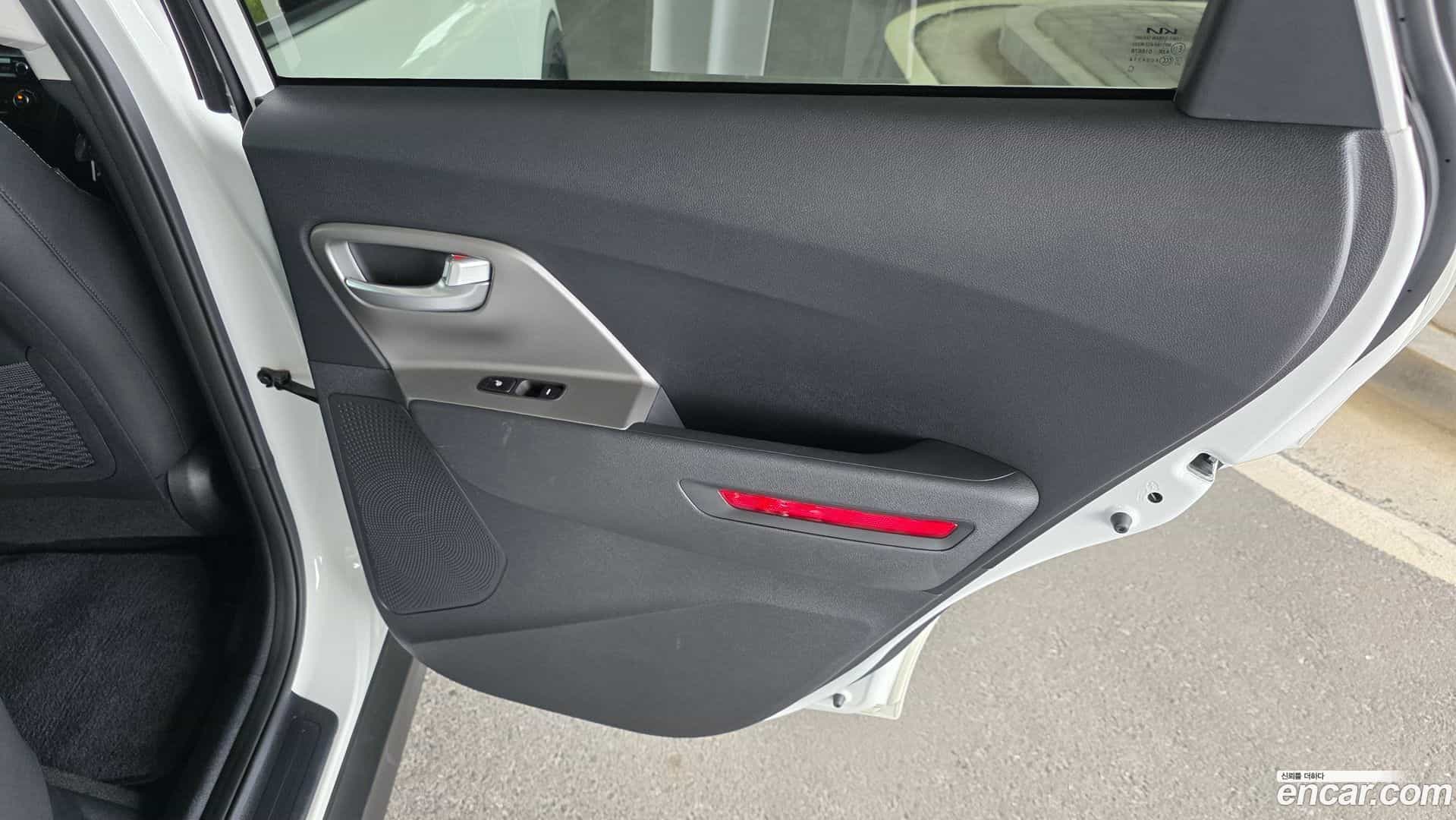 Niro Kia 2023.5-INNER-035