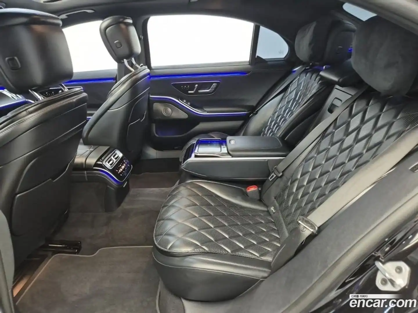 S-Class Mercedes-Benz 2023.1-OPTION-016
