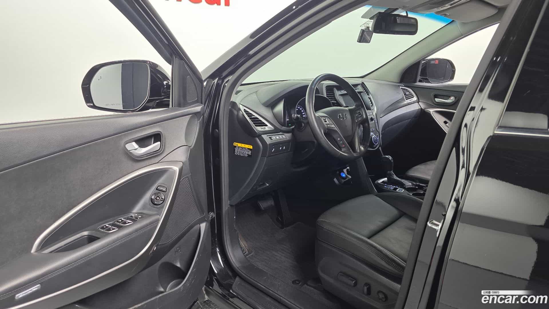Santafe Hyundai 2017.4-INNER-010