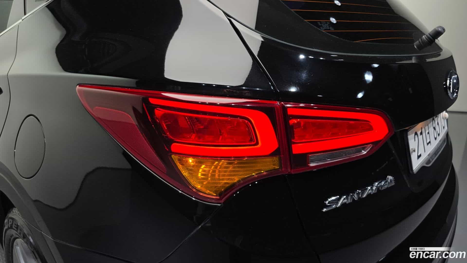Santafe Hyundai 2017.4-OUTER-033