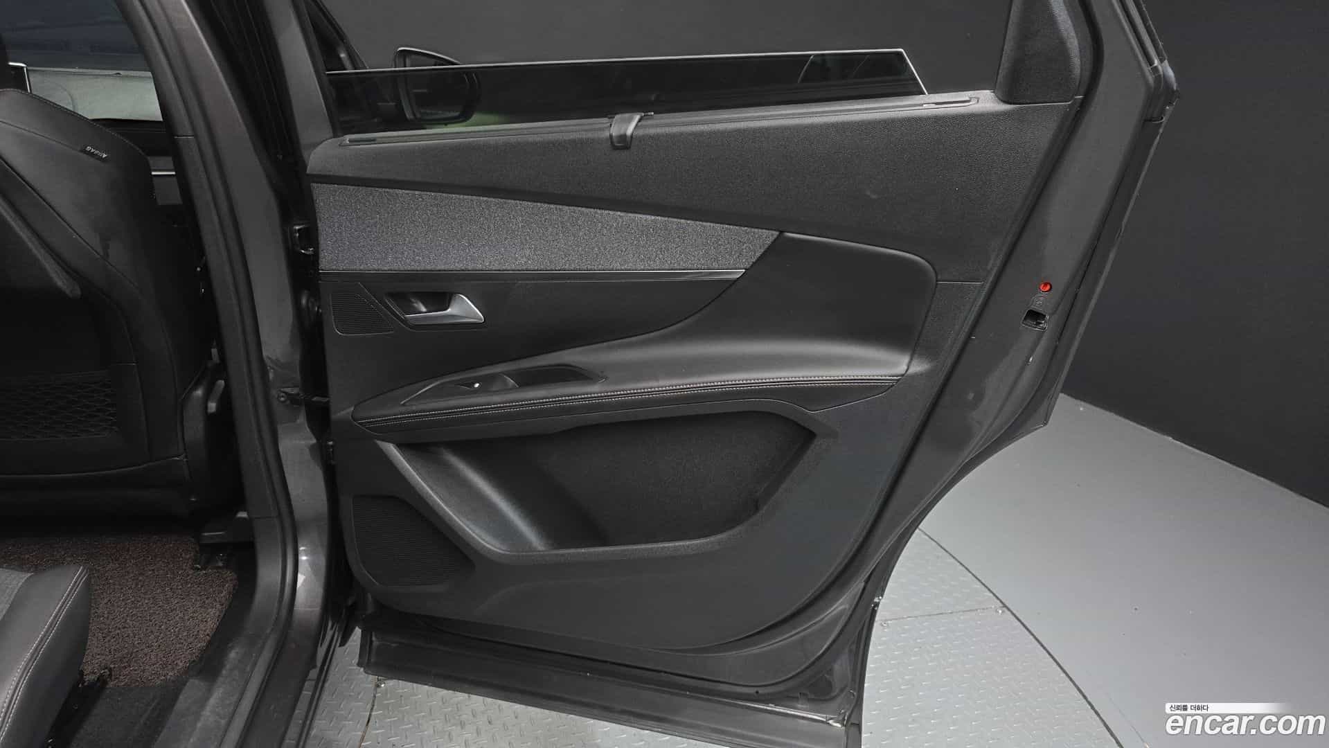 5008 Peugeot 2019.6-INNER-035