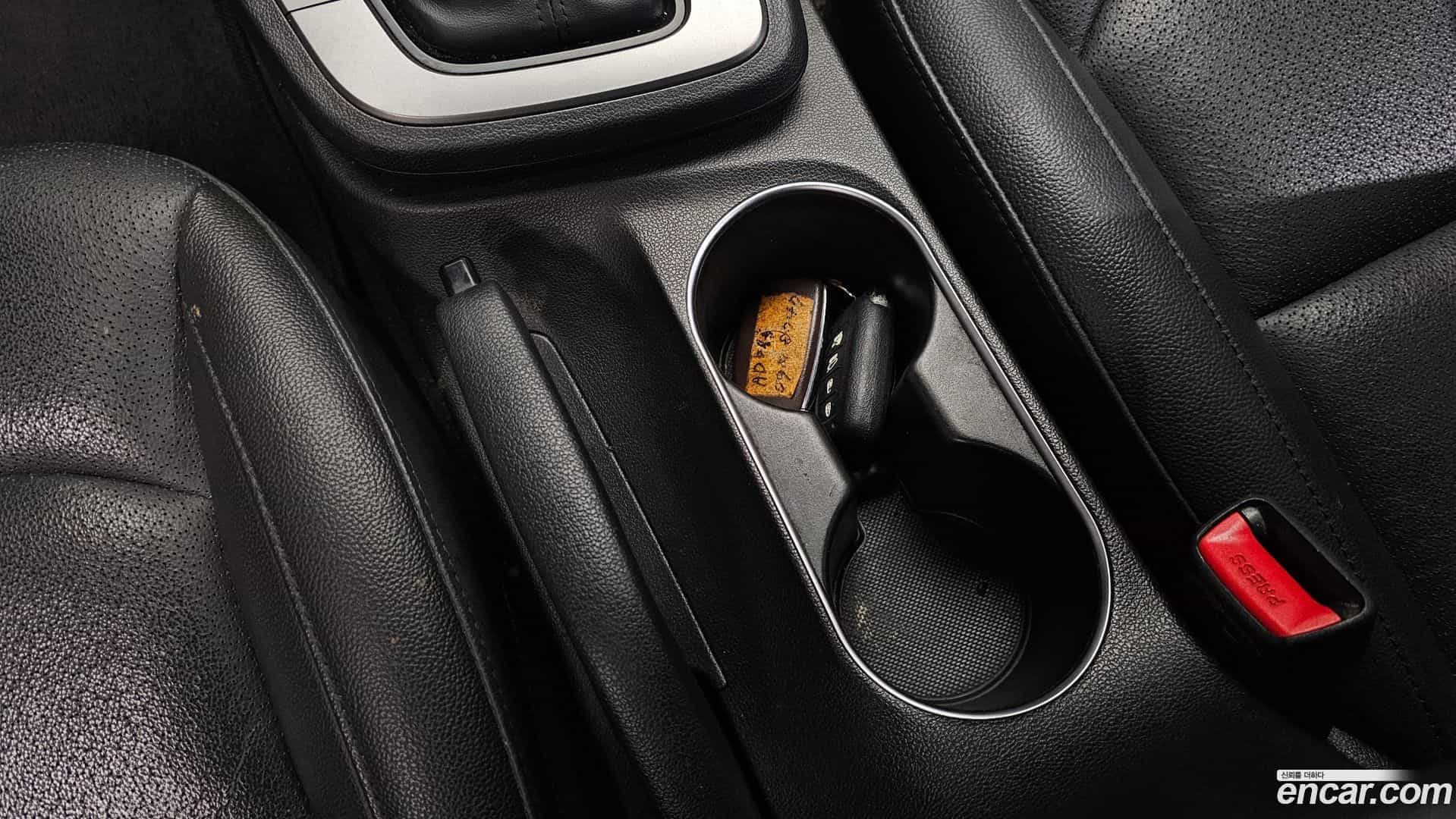 AVANTE Hyundai 2018.6-OPTION-043
