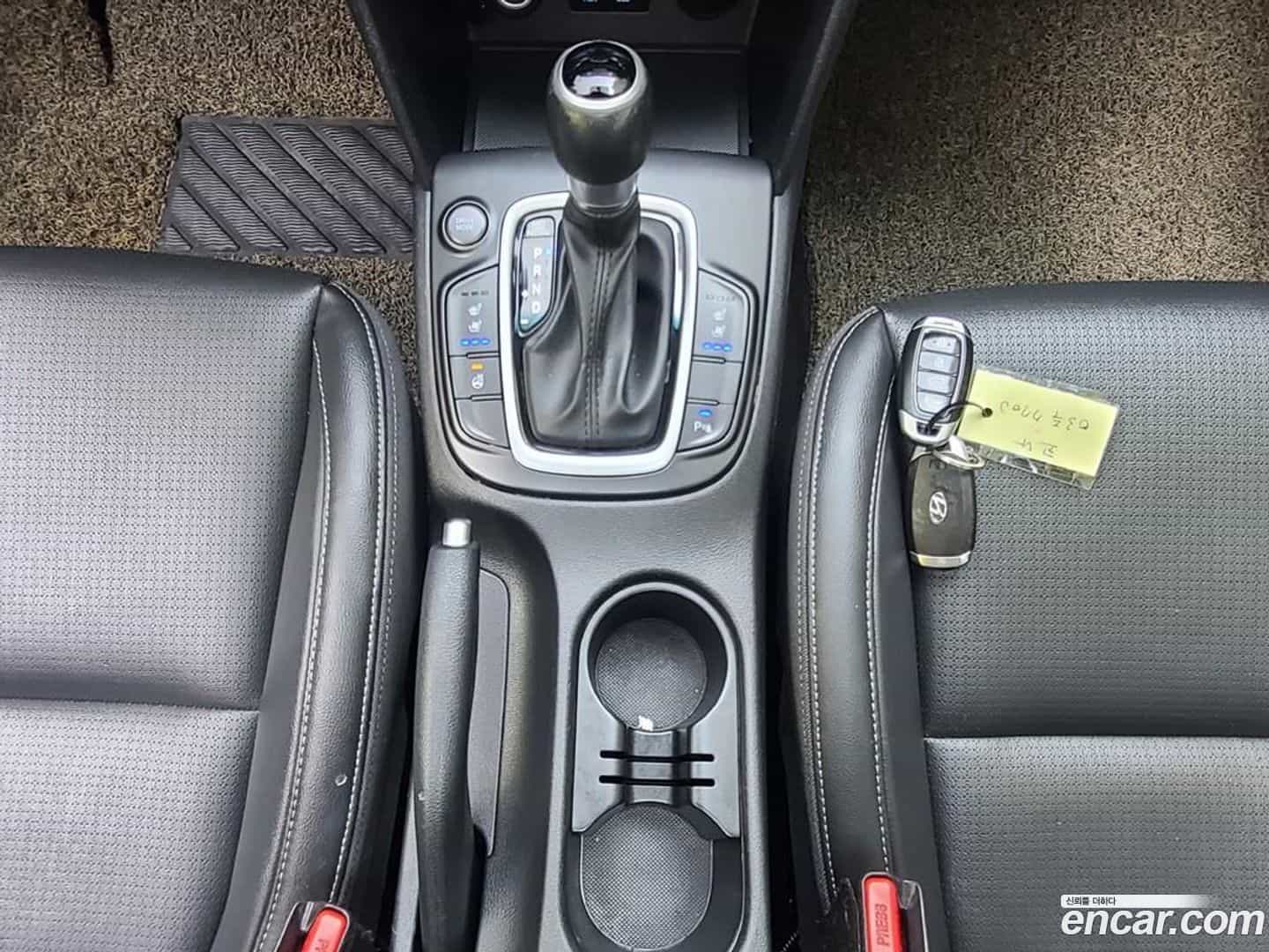 Kona Hyundai 2018.1-INNER-009