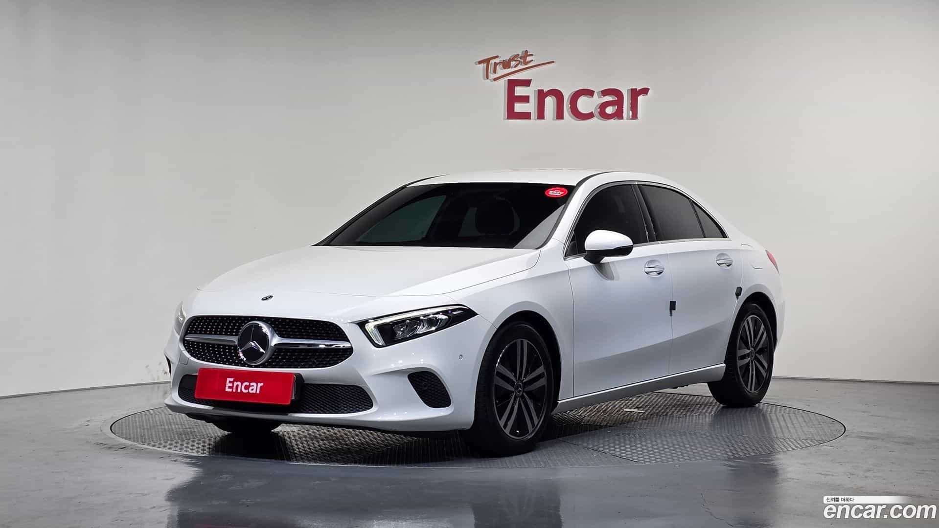 A-Class Mercedes-Benz 2020.11-OUTER-001